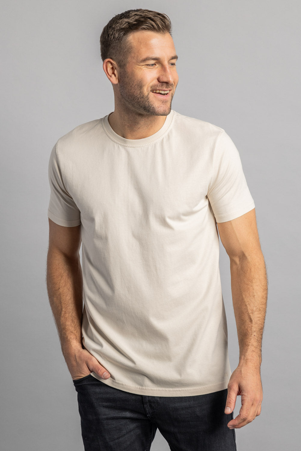 Premium Blank T-Shirt SLIM von Dirts aus Bio Baumwolle
