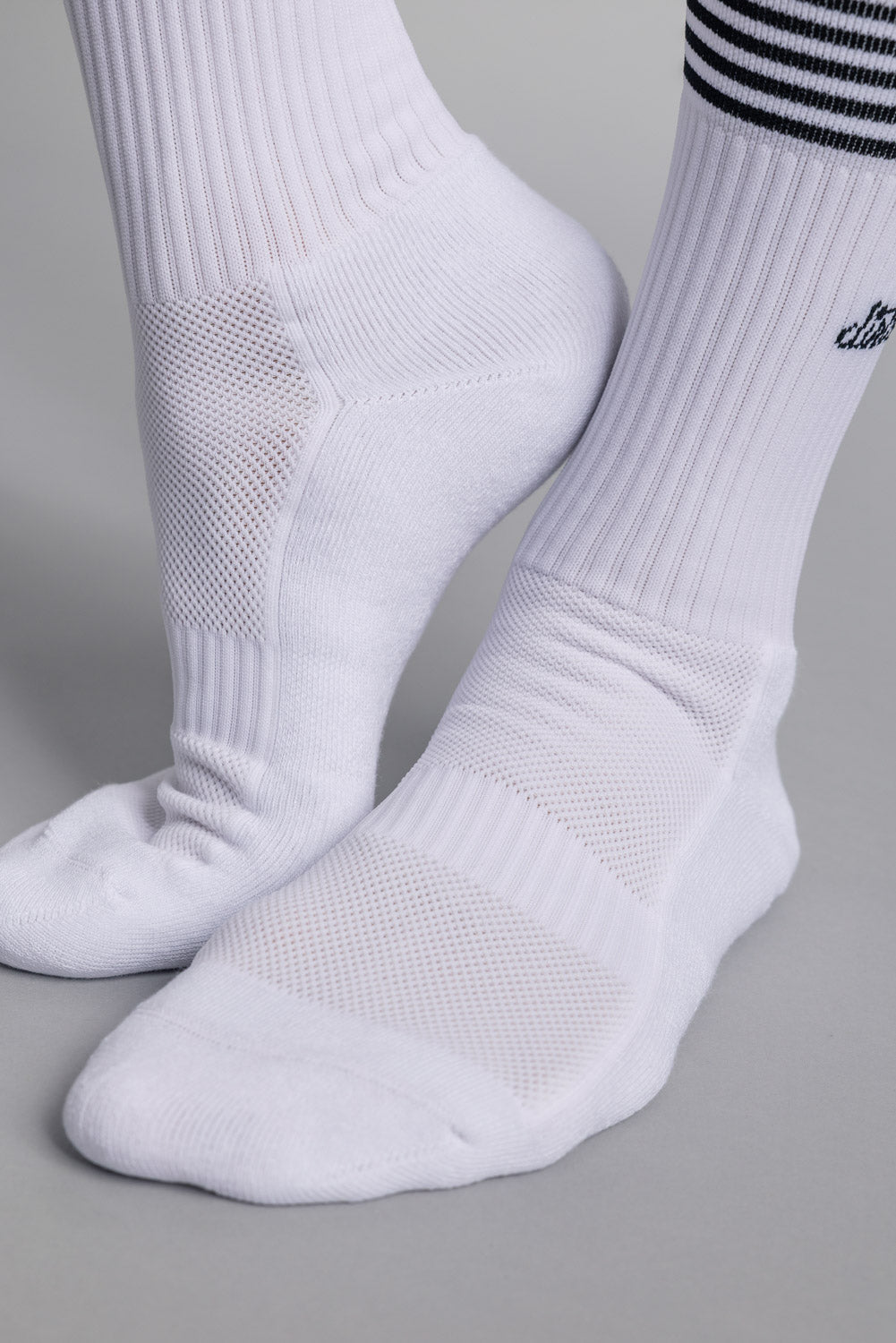 Striped Athletic Socks von DIRTS