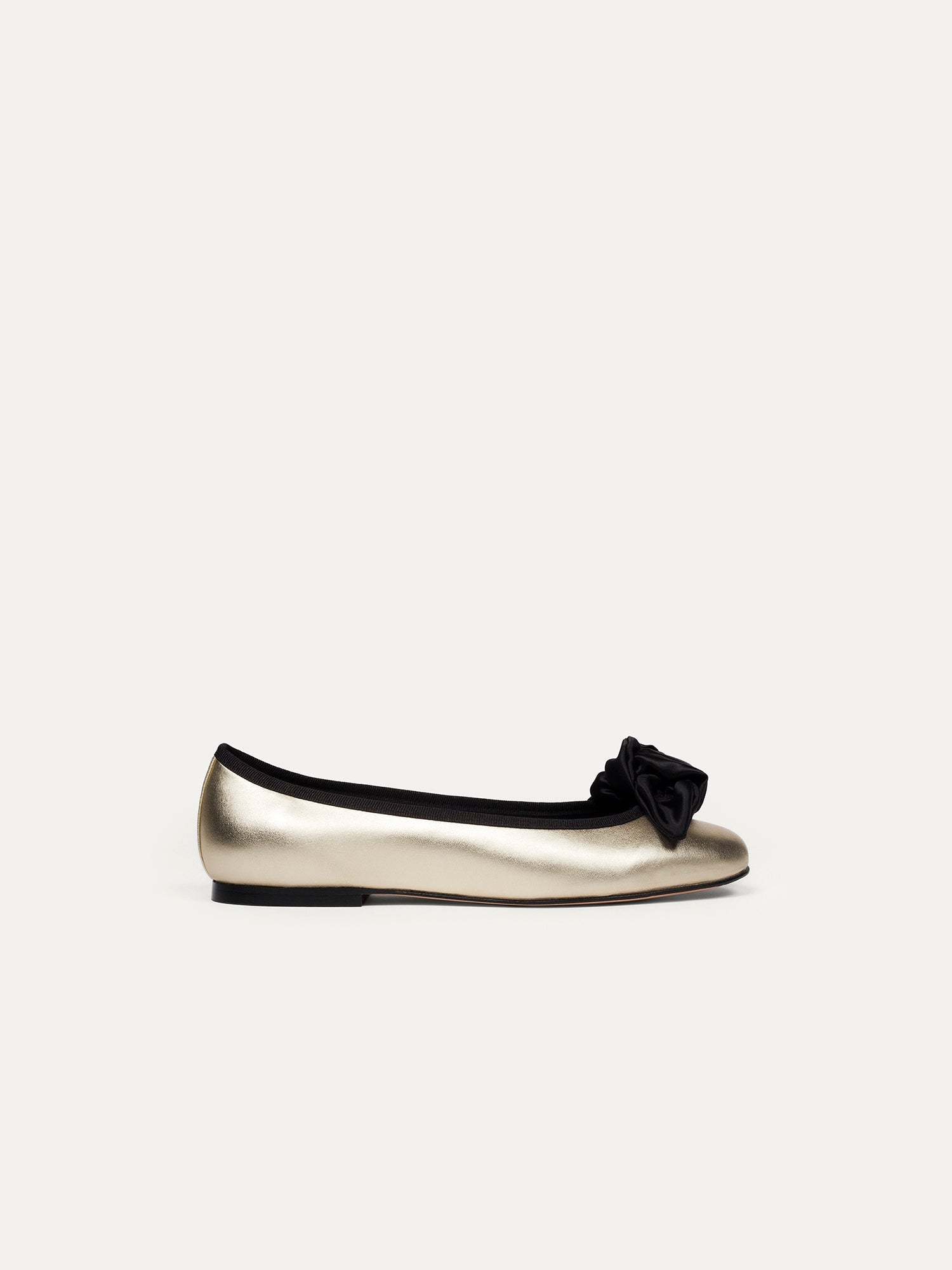 Gold-black ballerina flats 9:30 am Hearing in Court made from recycled polyester by Bikkou