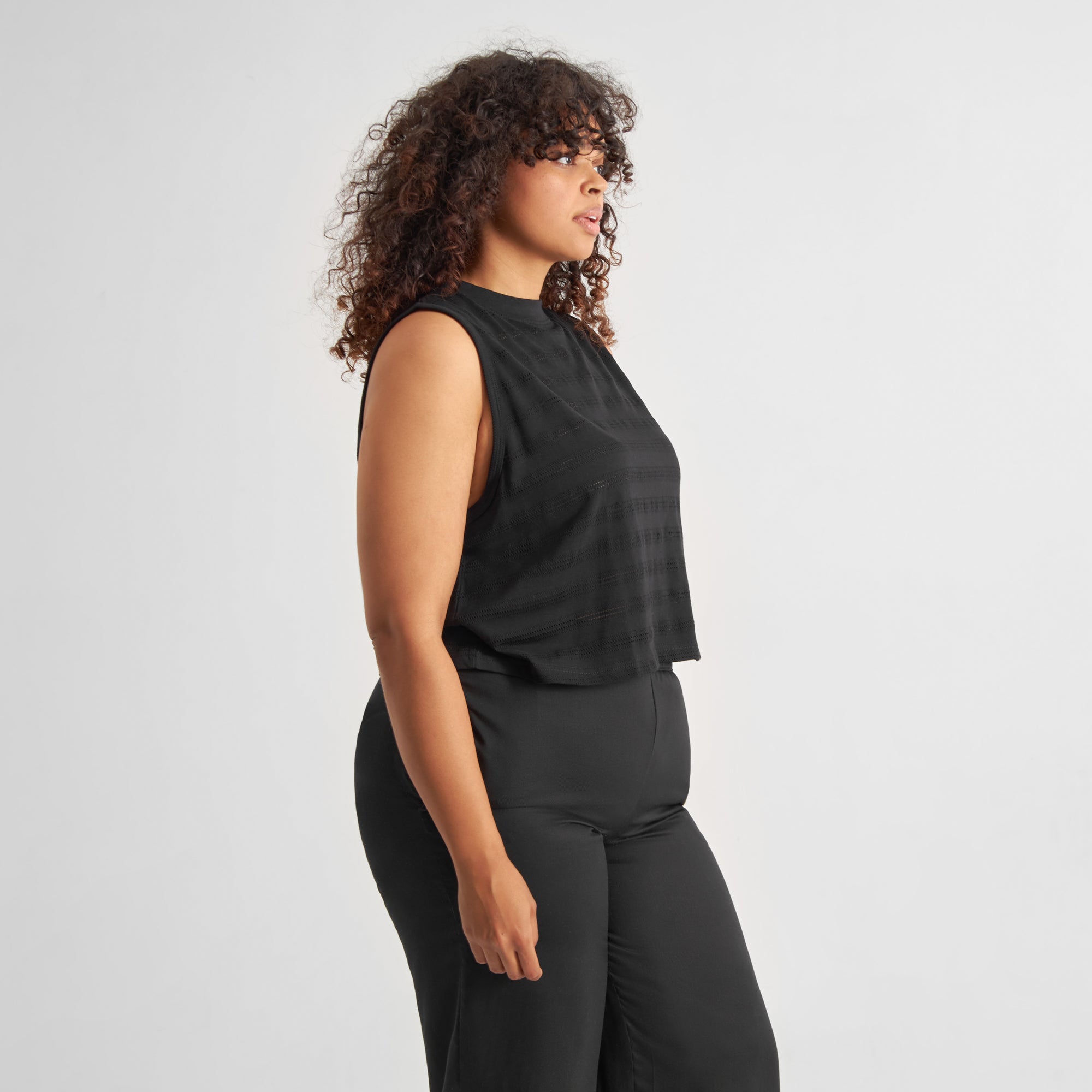 Lace top Namsos in black made of organic cotton by Dedicated