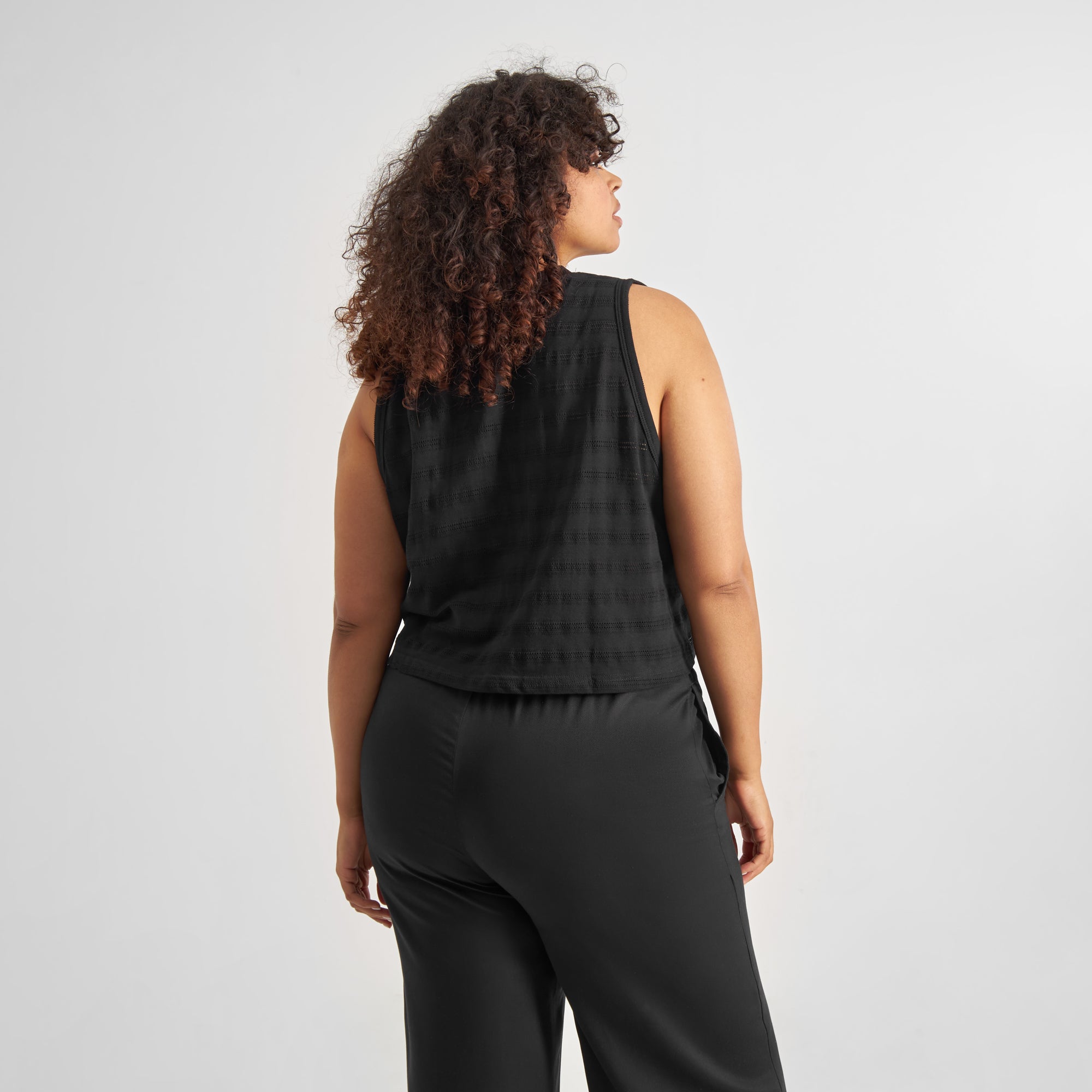 Lace top Namsos in black made of organic cotton by Dedicated