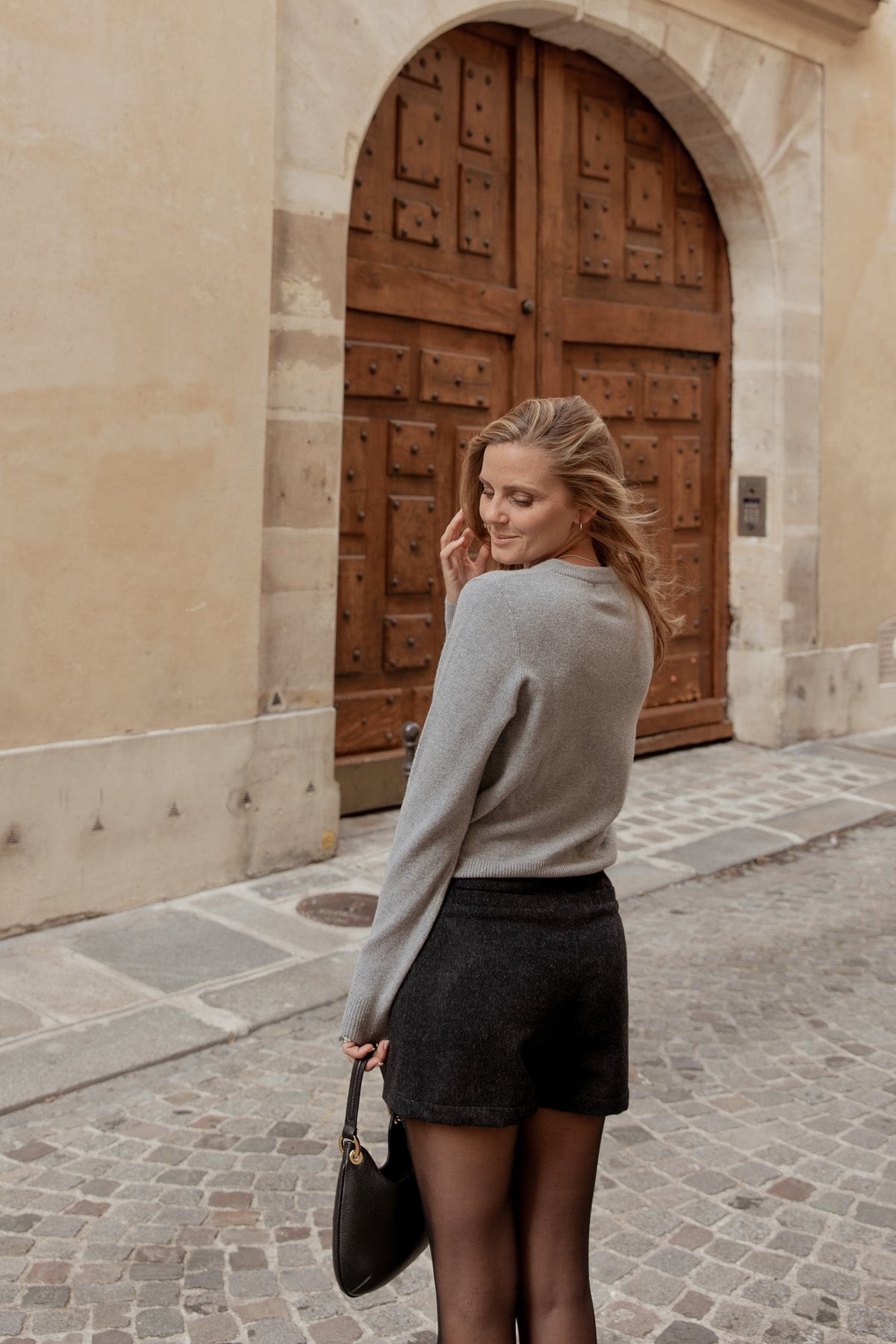 Graue Strickjacke aus 100% Merinowolle von Pura Clothing