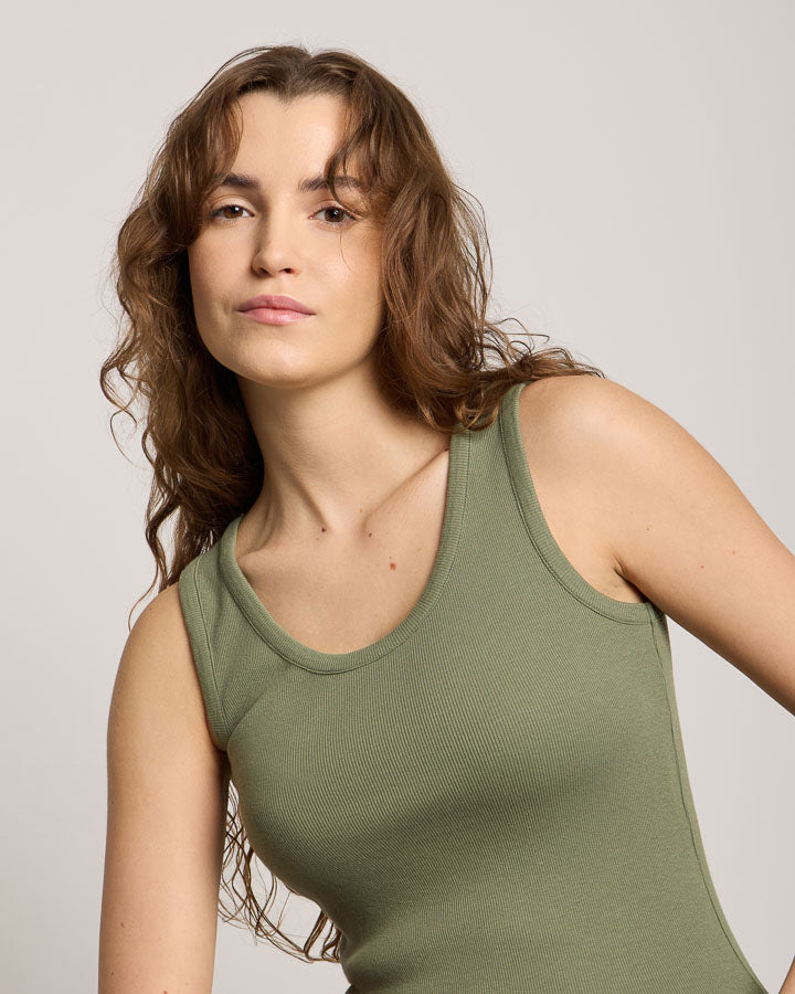 Grünes Top Tree aus Bio-Baumwolle von Nikin