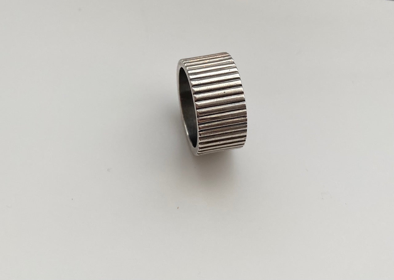 INGRANAGGI ring made of silver by V Design Lab