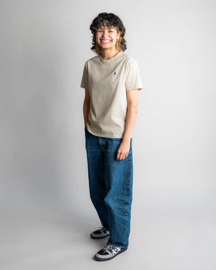 Beiges T-Shirt Tree Anniversary von Nikin