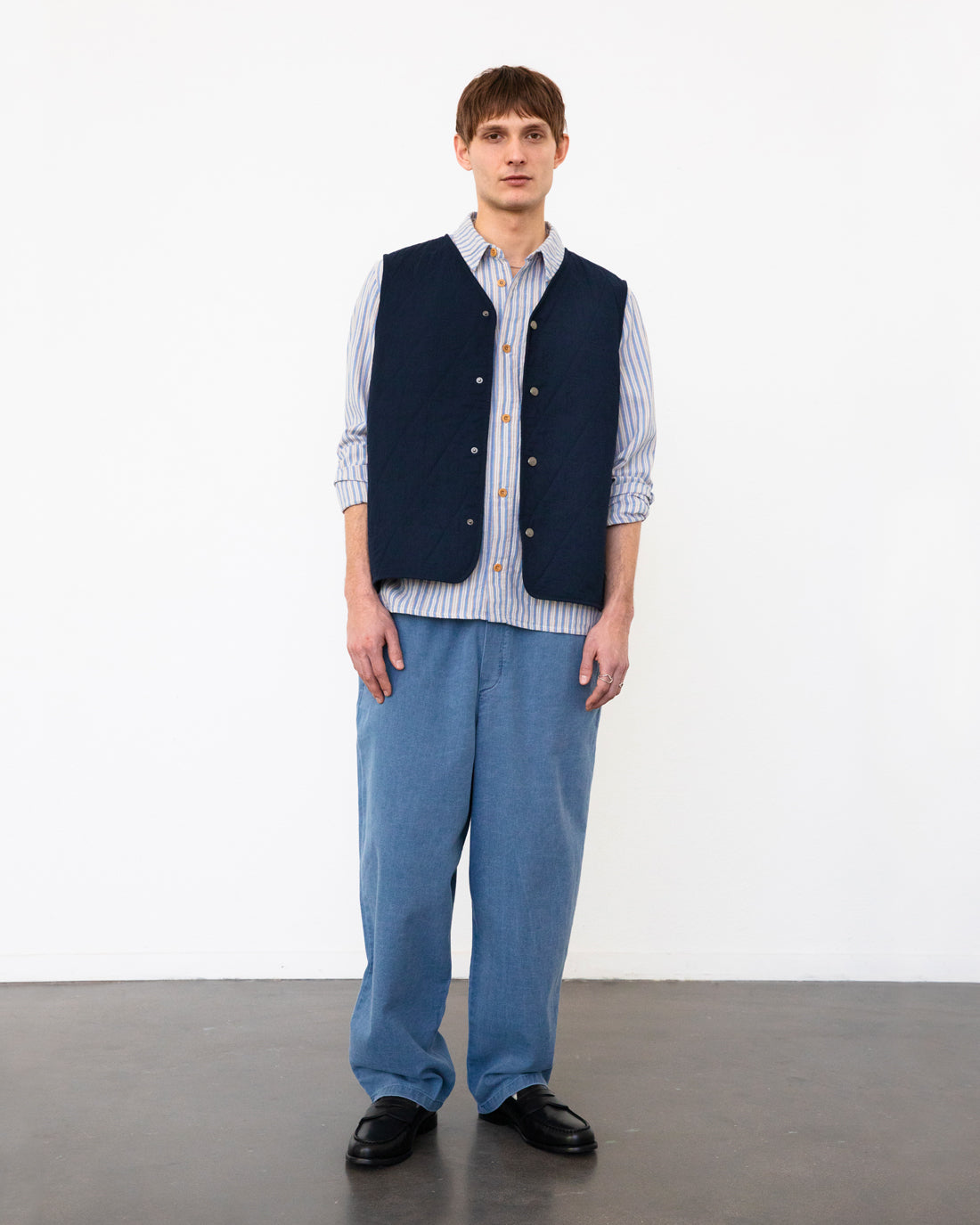Gilet matelassé bleu foncé en 100 % coton biologique de Rotholz