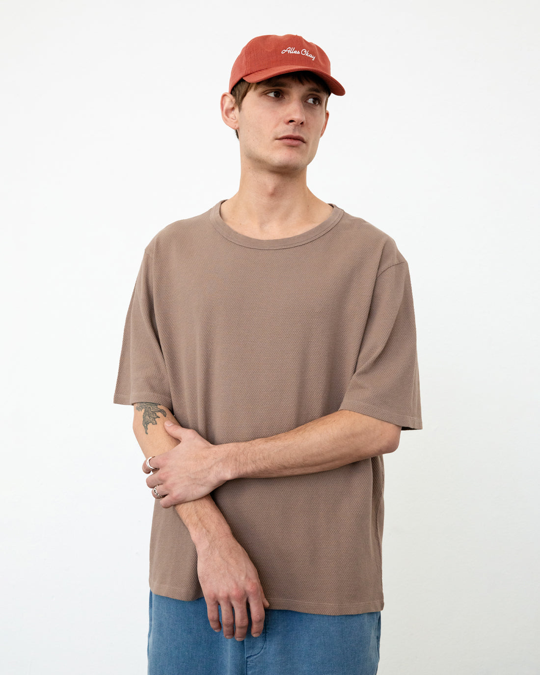 T-shirt gaufré marron 100 % coton biologique de Rotholz
