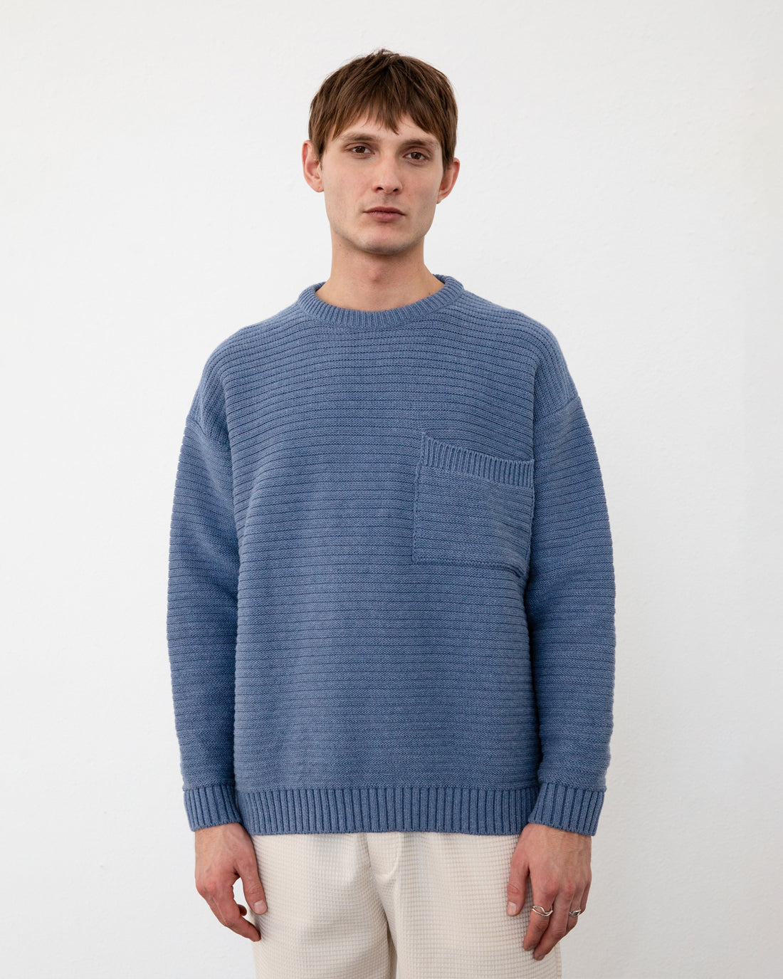 Blauer Strickpullover aus 100% Bio-Baumwolle von Rotholz