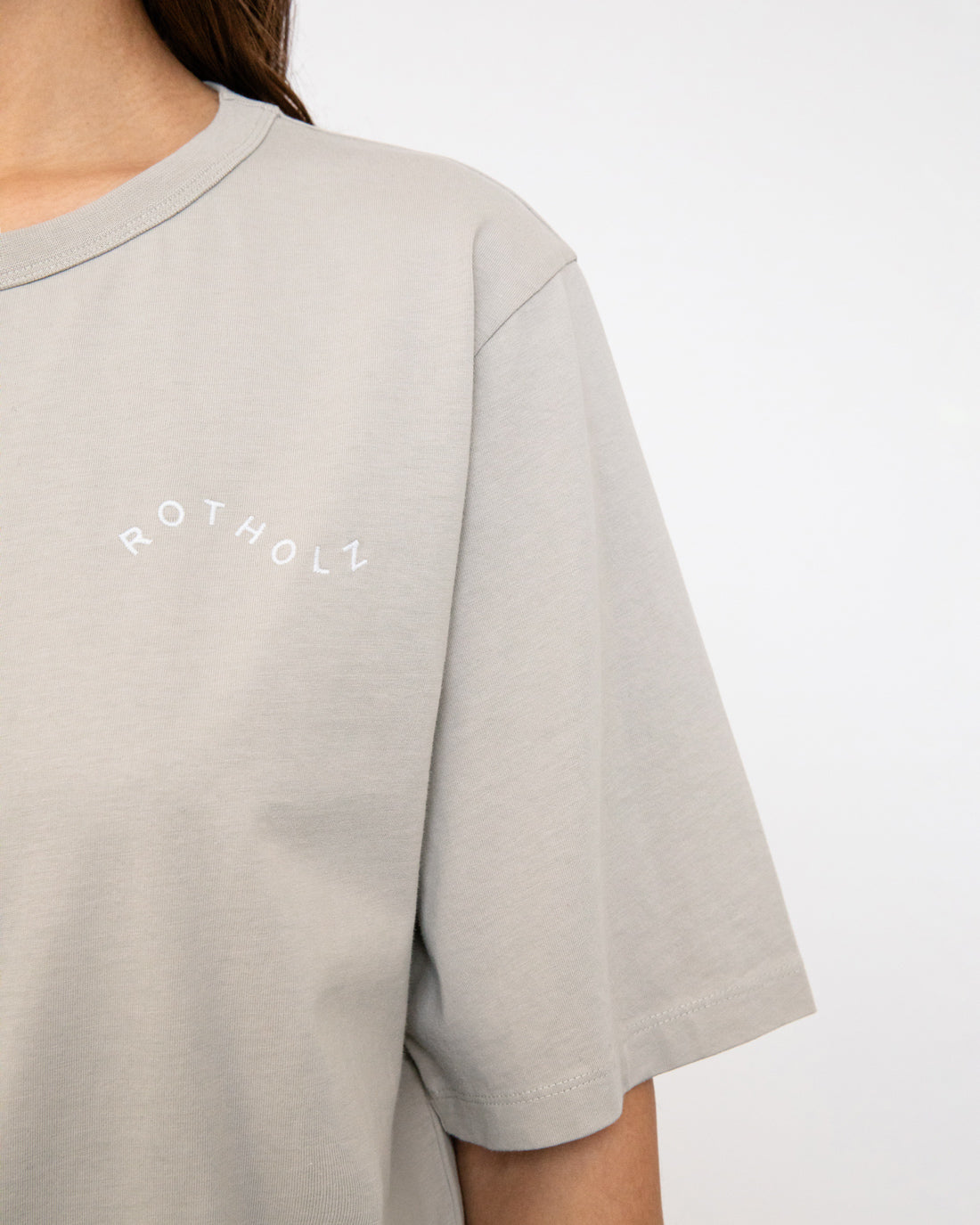 Grey-beige T-shirt Wavy Logo made of 100% organic cotton by Rotholz