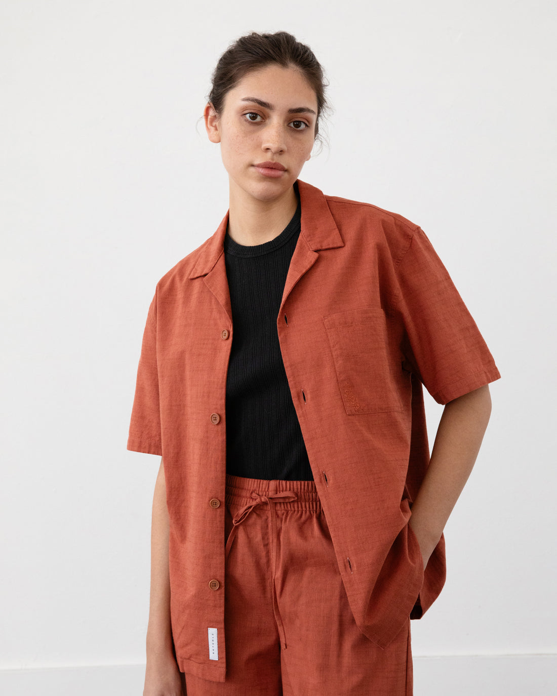Red bowling shirt made from 100% organic cotton by Rotholz