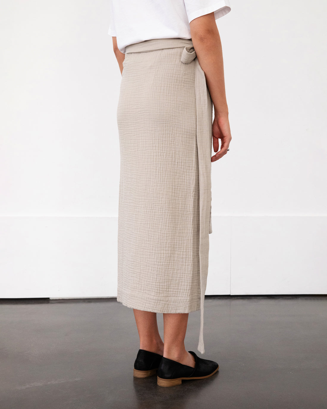 Beige wrap skirt made from 100% organic cotton by Rotholz