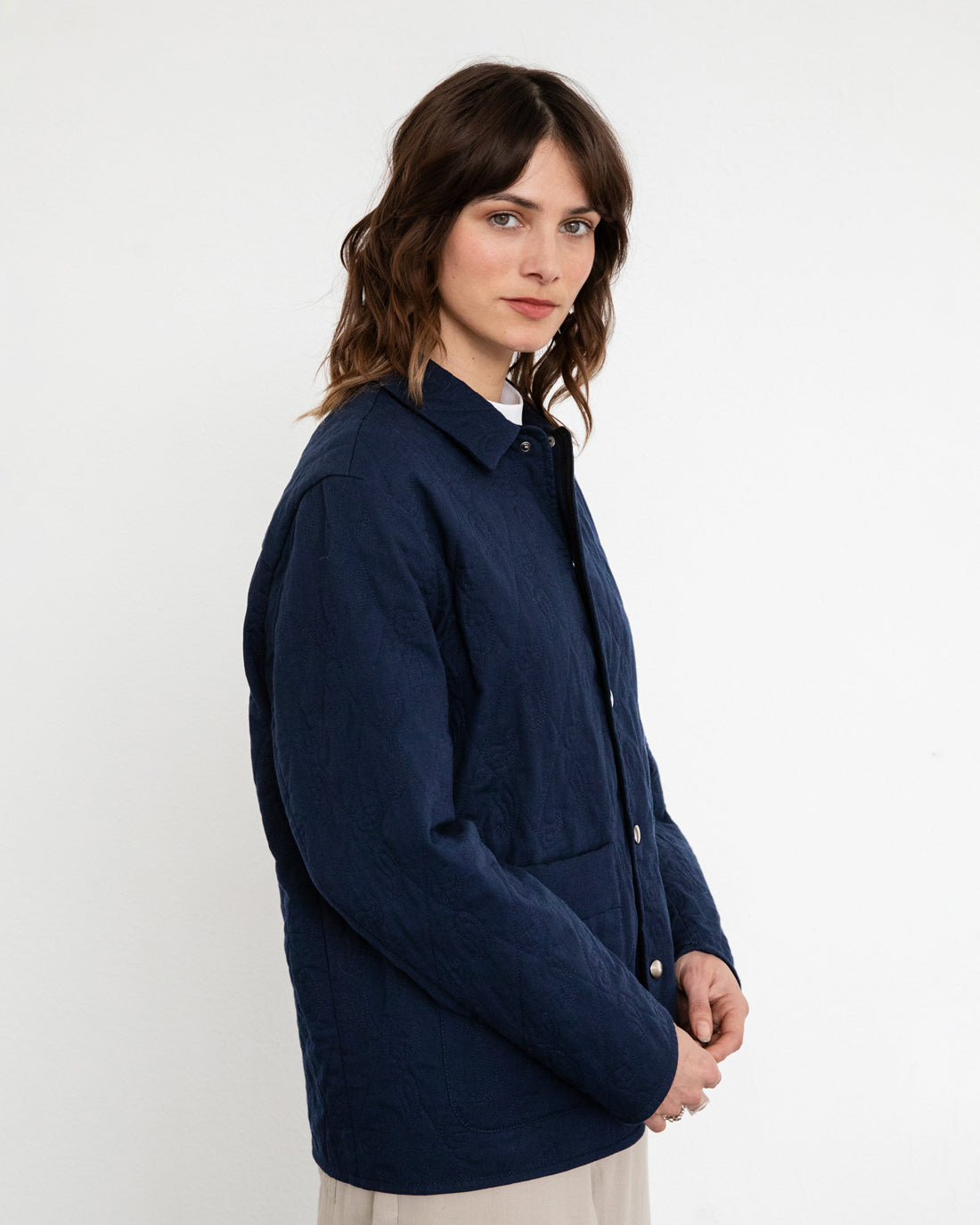 Dark blue quilted jacket made of 100% organic cotton by Rotholz