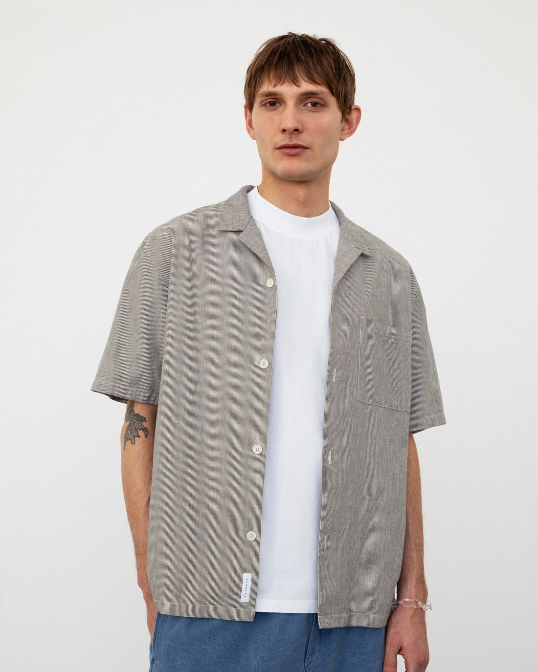 Grey striped bowling shirt made from 100% organic cotton by Rotholz