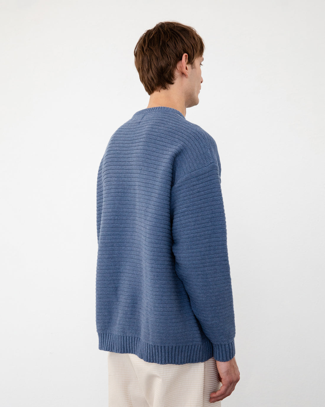 Blauer Strickpullover aus 100% Bio-Baumwolle von Rotholz