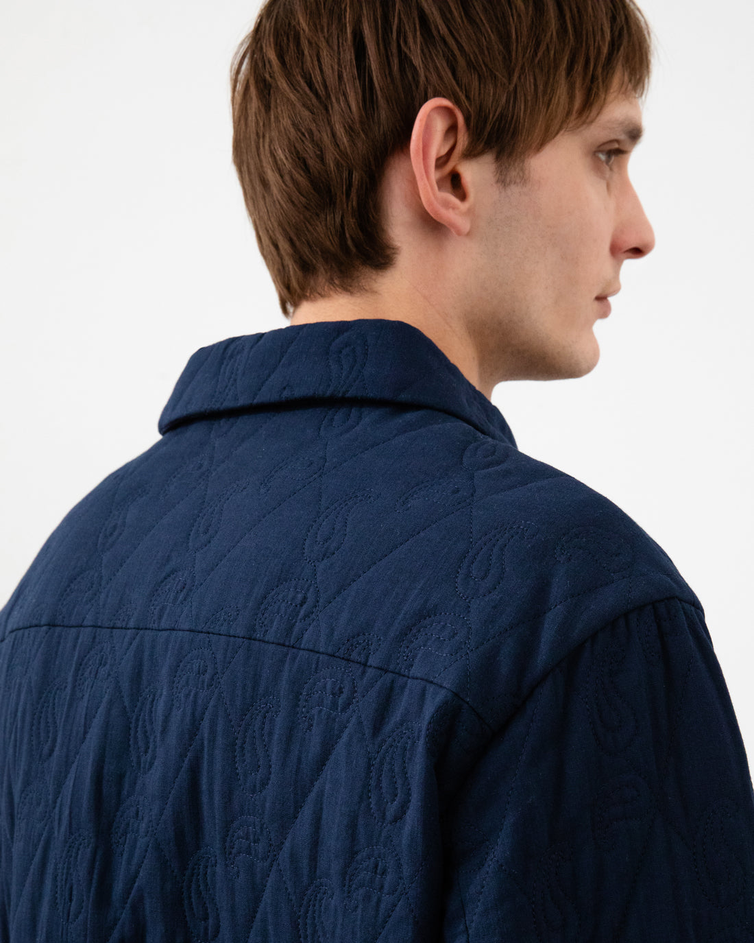 Dunkelblaue Steppjacke aus 100% Bio-Baumwolle von Rotholz