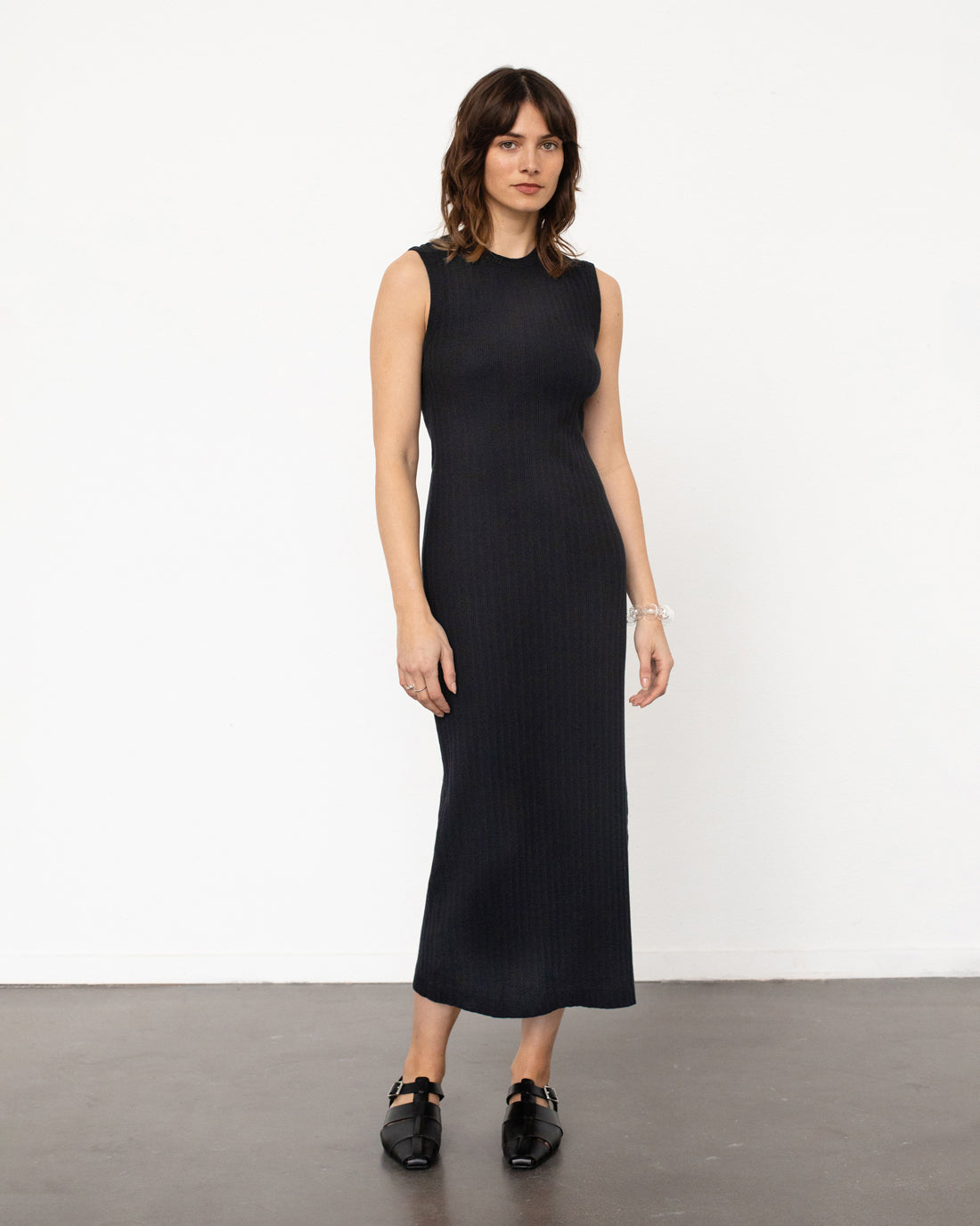 Black dress made of 100% organic cotton by Rotholz