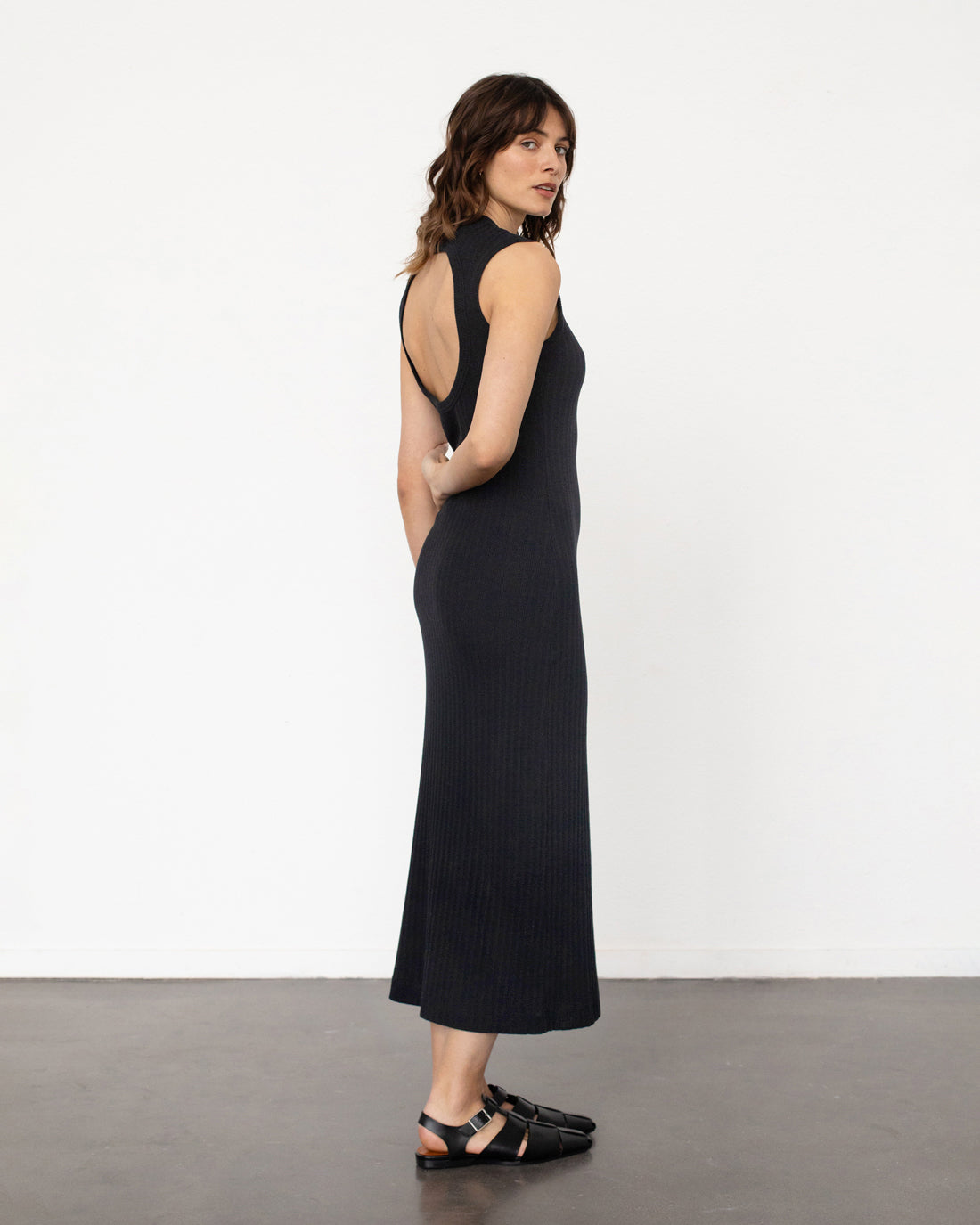 Schwarzes Kleid aus 100% Bio-Baumwolle von Rotholz