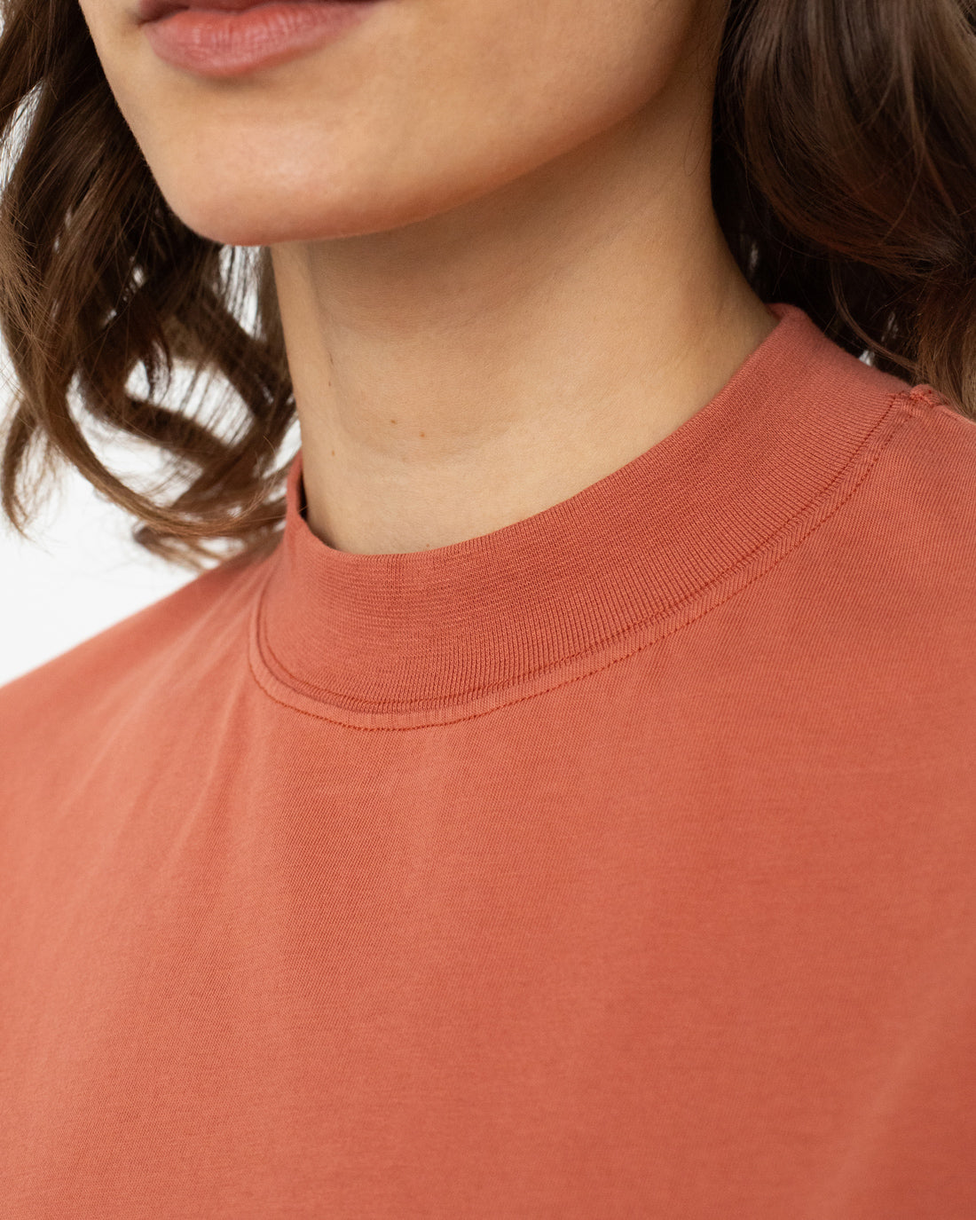 Rotes T-Shirt aus 100% Bio-Baumwolle von Rotholz
