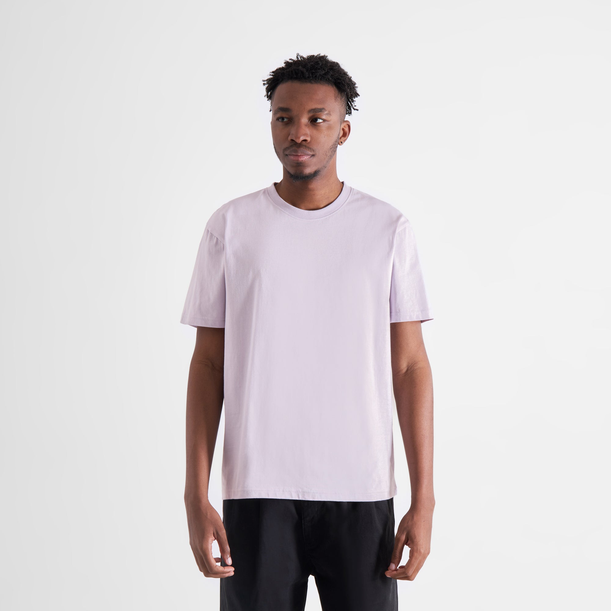 T-Shirt Stockholm Base aus 100% Bio Baumwolle in lila