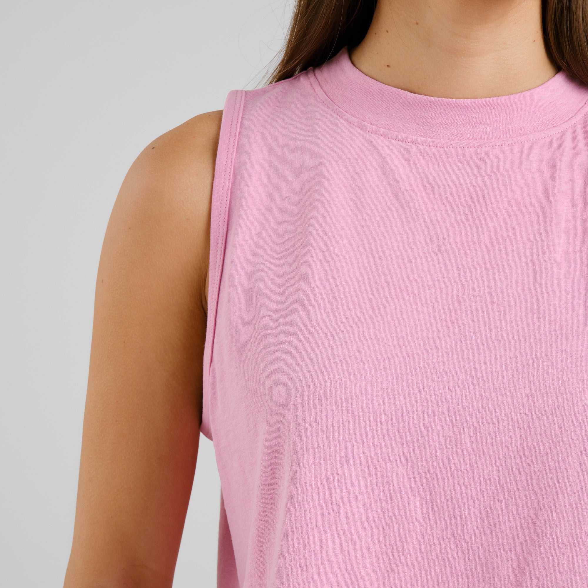 Crop-Top Namsos in pink made of organic cotton and hemp by Dedicated