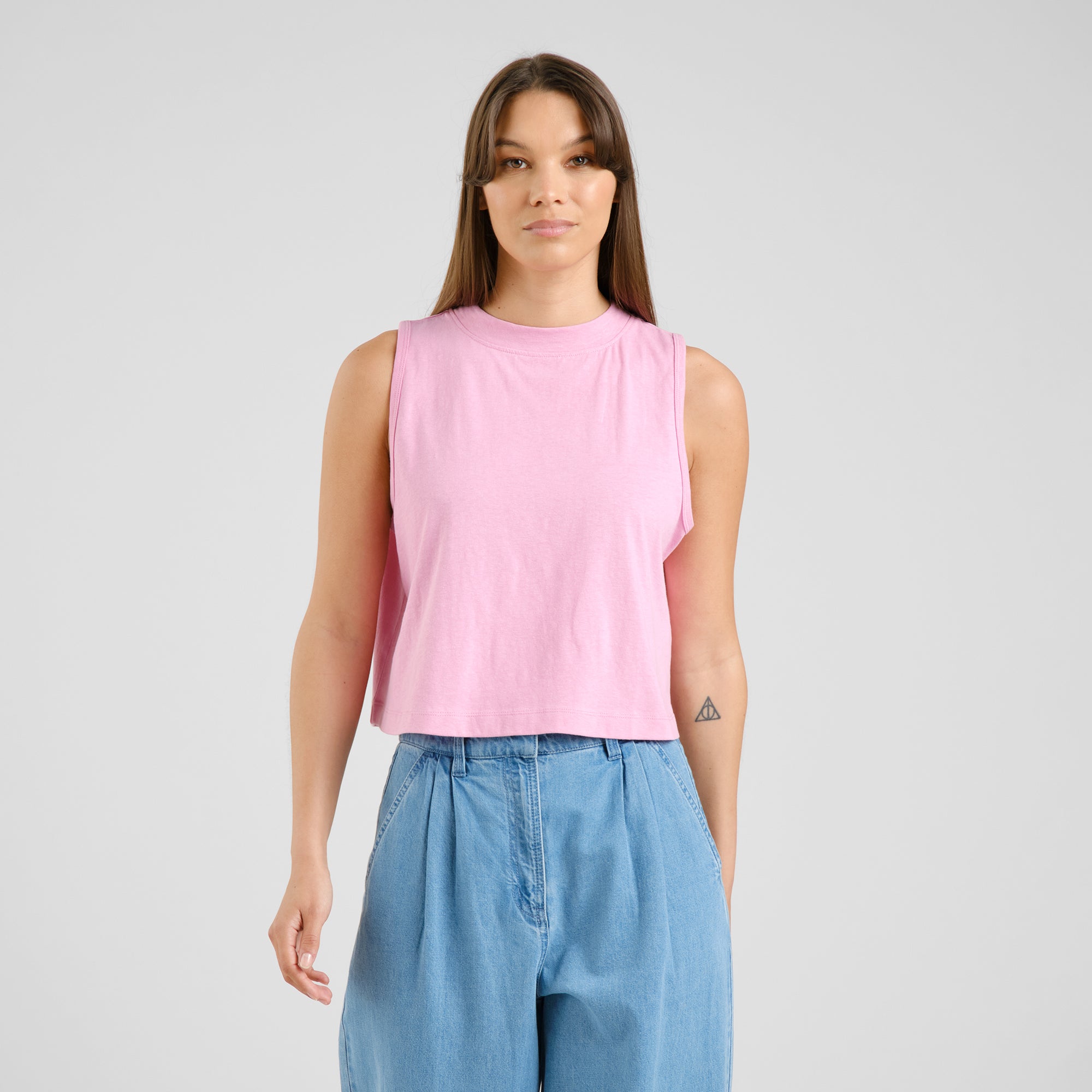 Crop-Top Namsos in pink made of organic cotton and hemp by Dedicated