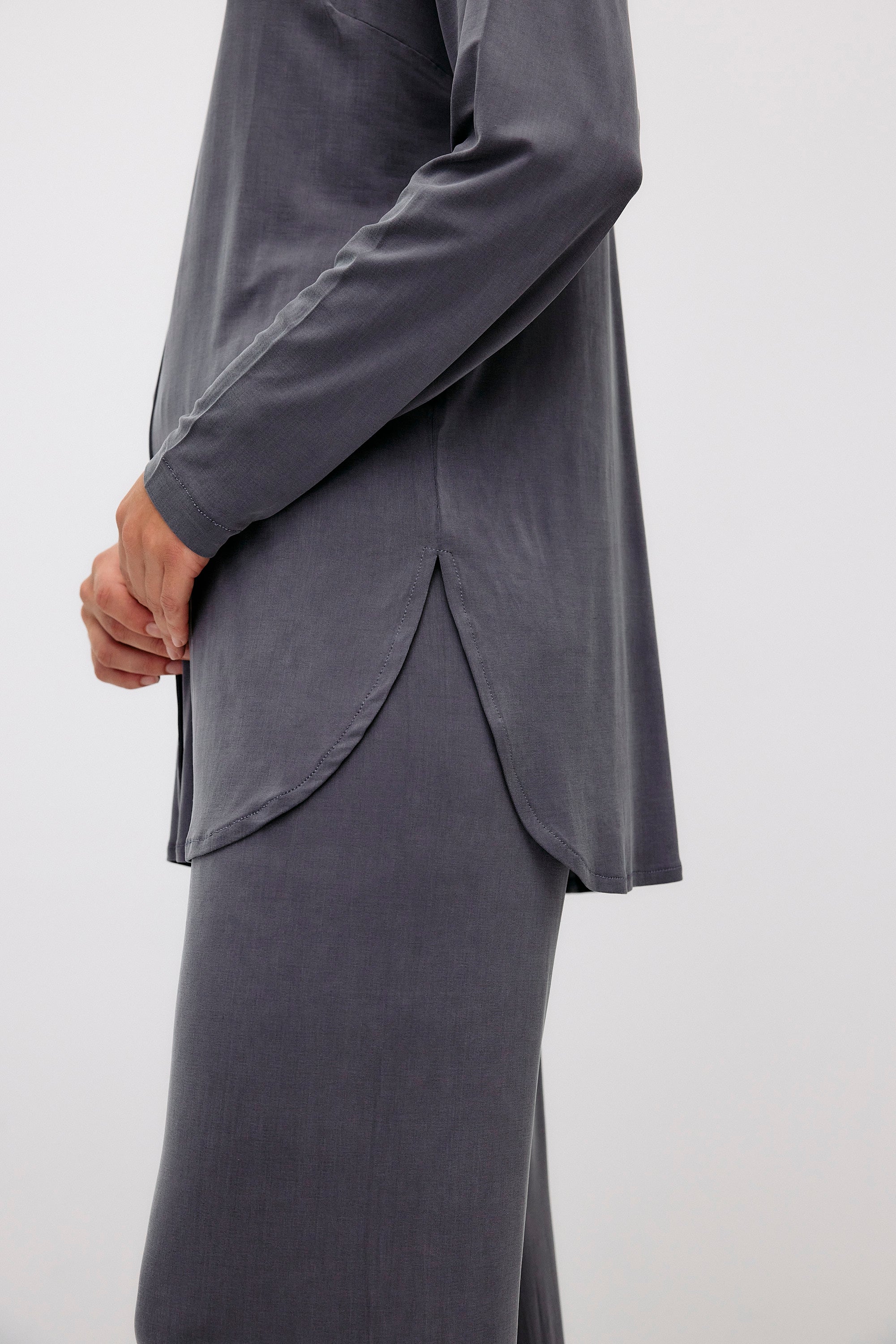 Blouse Cupro - gris violet de Moya Kala