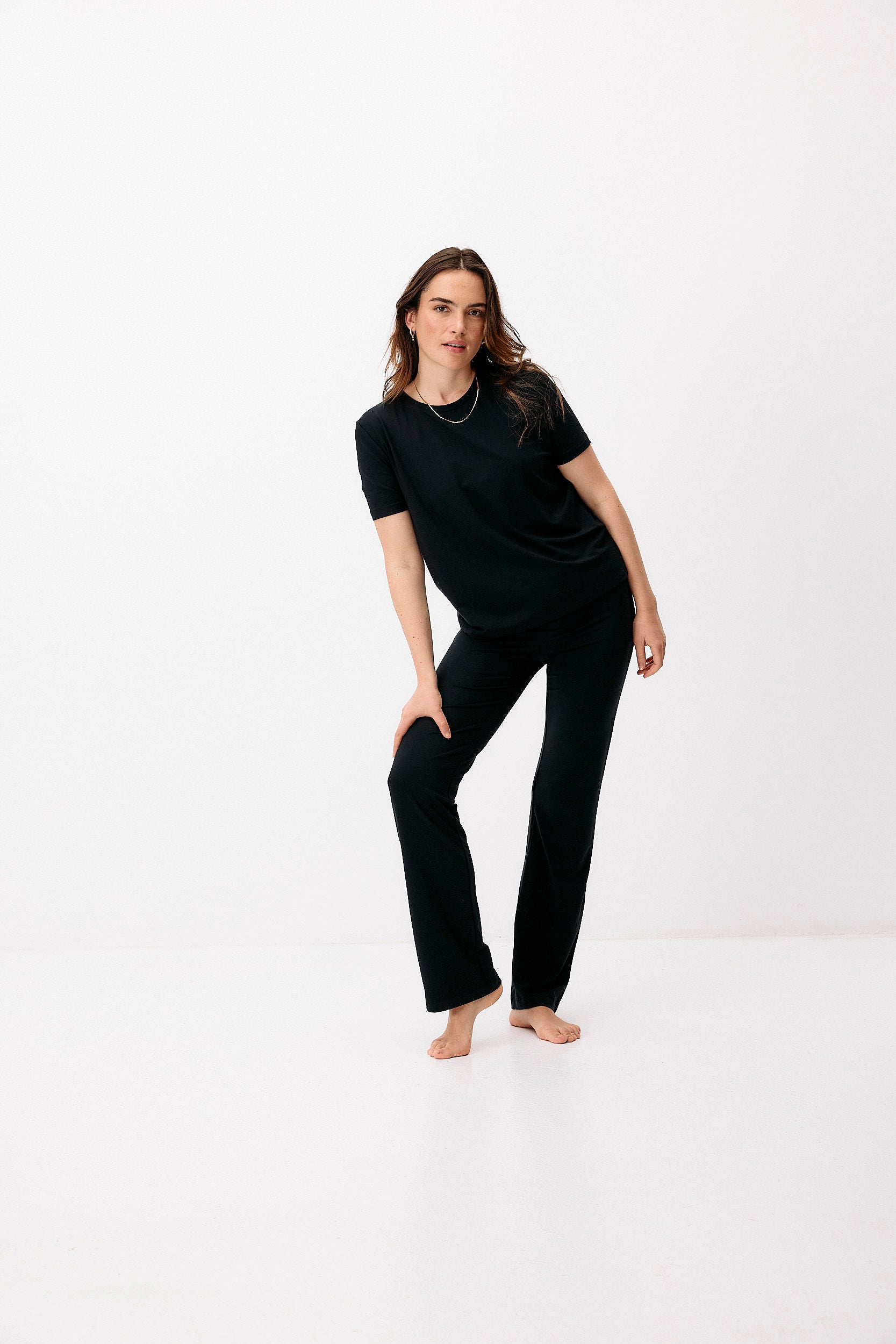 Schwarzes T-Shirt Neo Classic aus Lenzing von Moya Kala