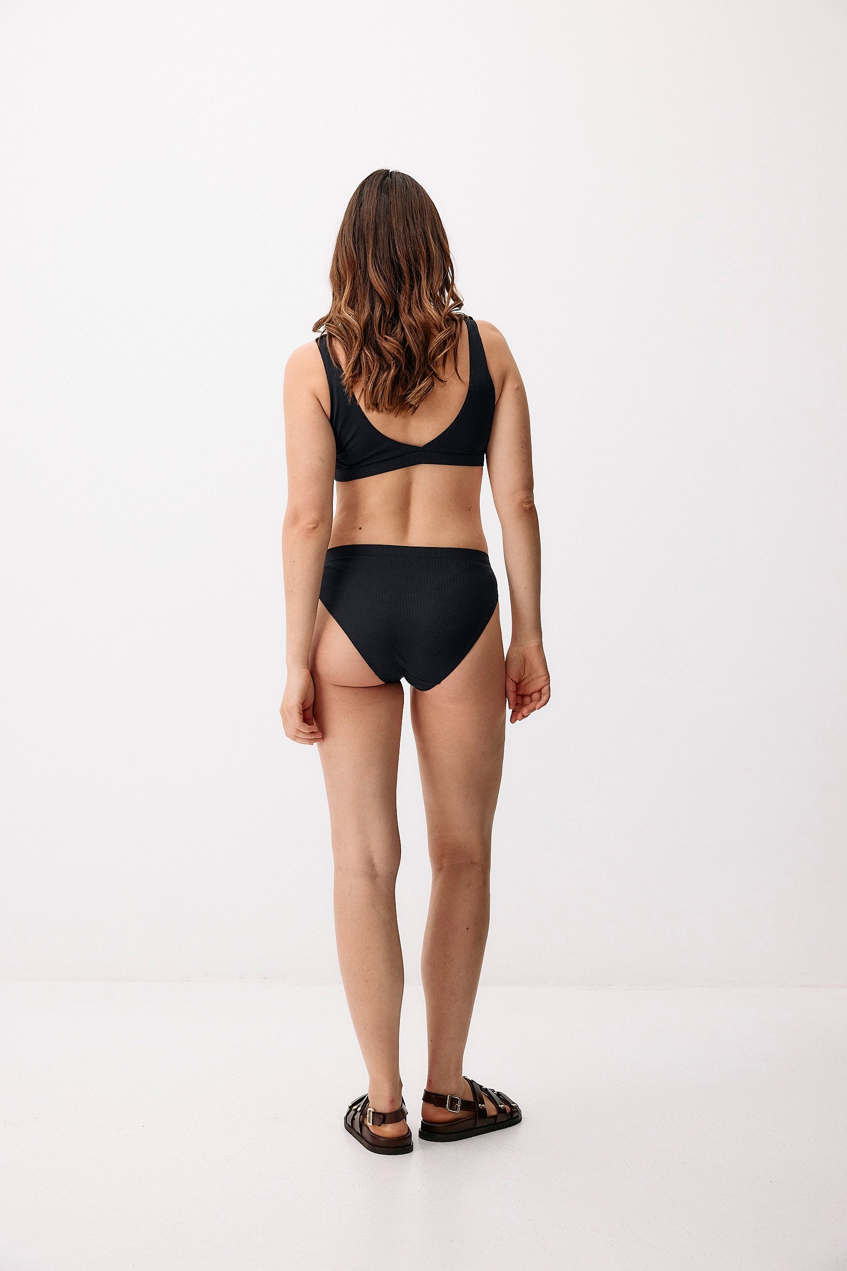 Dark blue hybrid bikini bottom made of recycled polyamide by Moya Kala