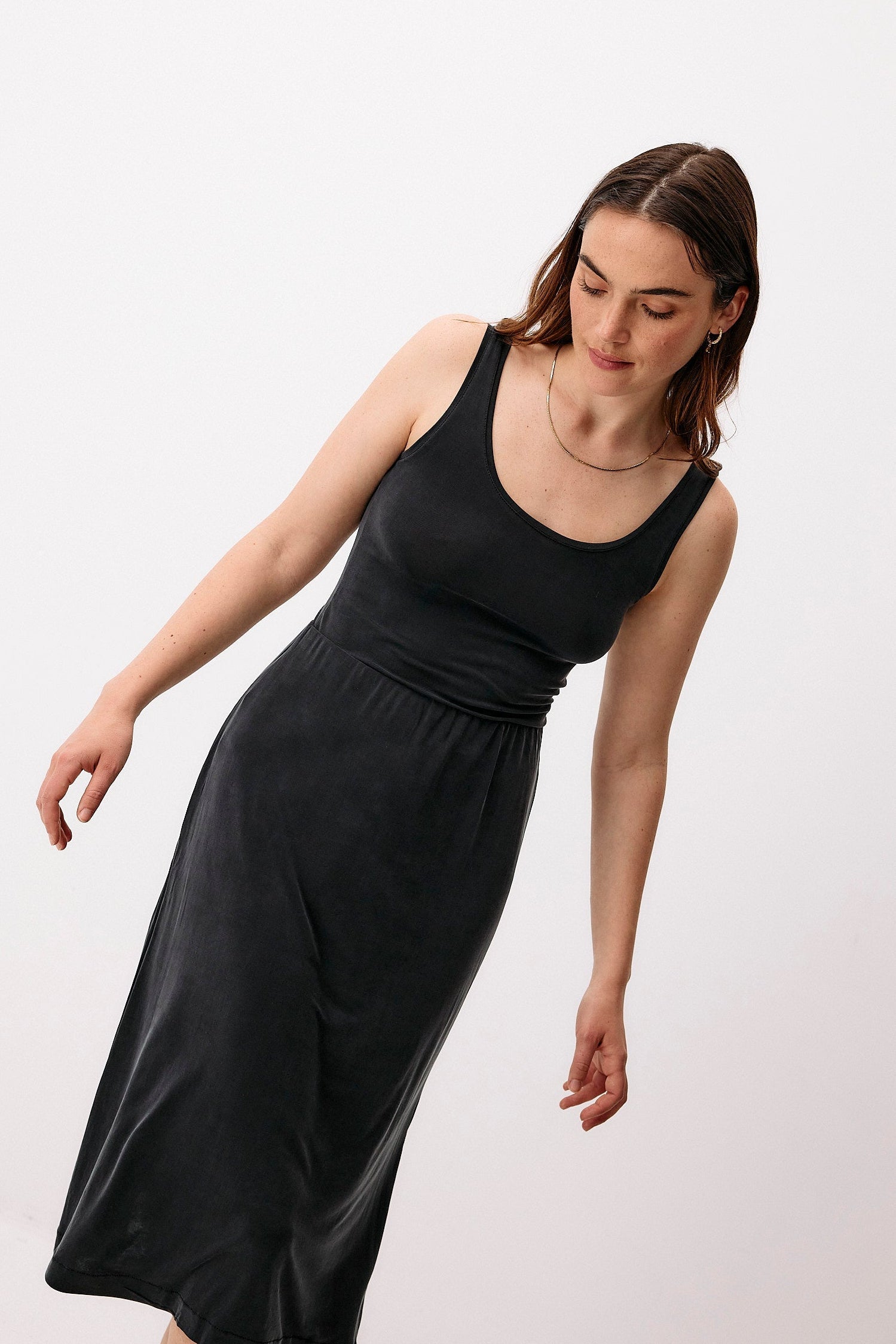 Schwarzes Top aus Cupro von Moya Kala