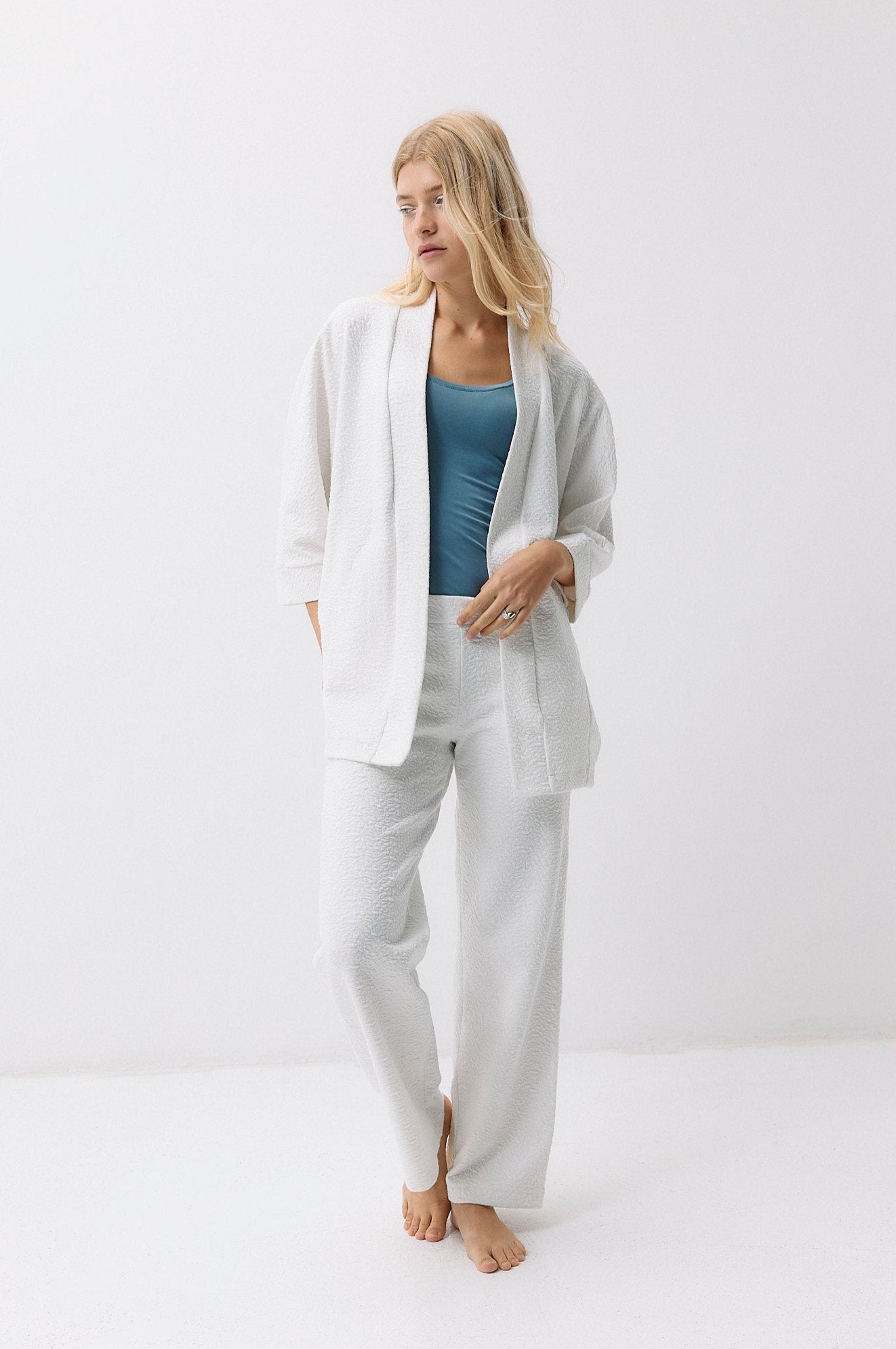 Botanic Lounge Pants - vanilla white aus Bio Baumwolle mit Brennessel-Anteil von Moya Kala