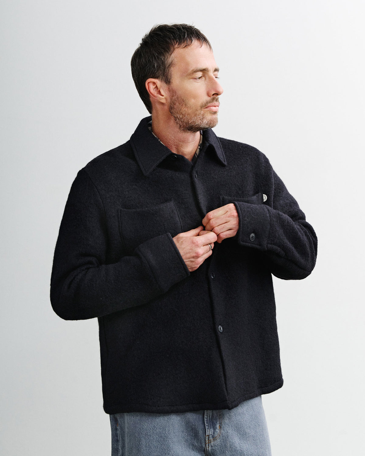Schwarzes Hemd Overshirt aus Bio-Wolle von Rotholz