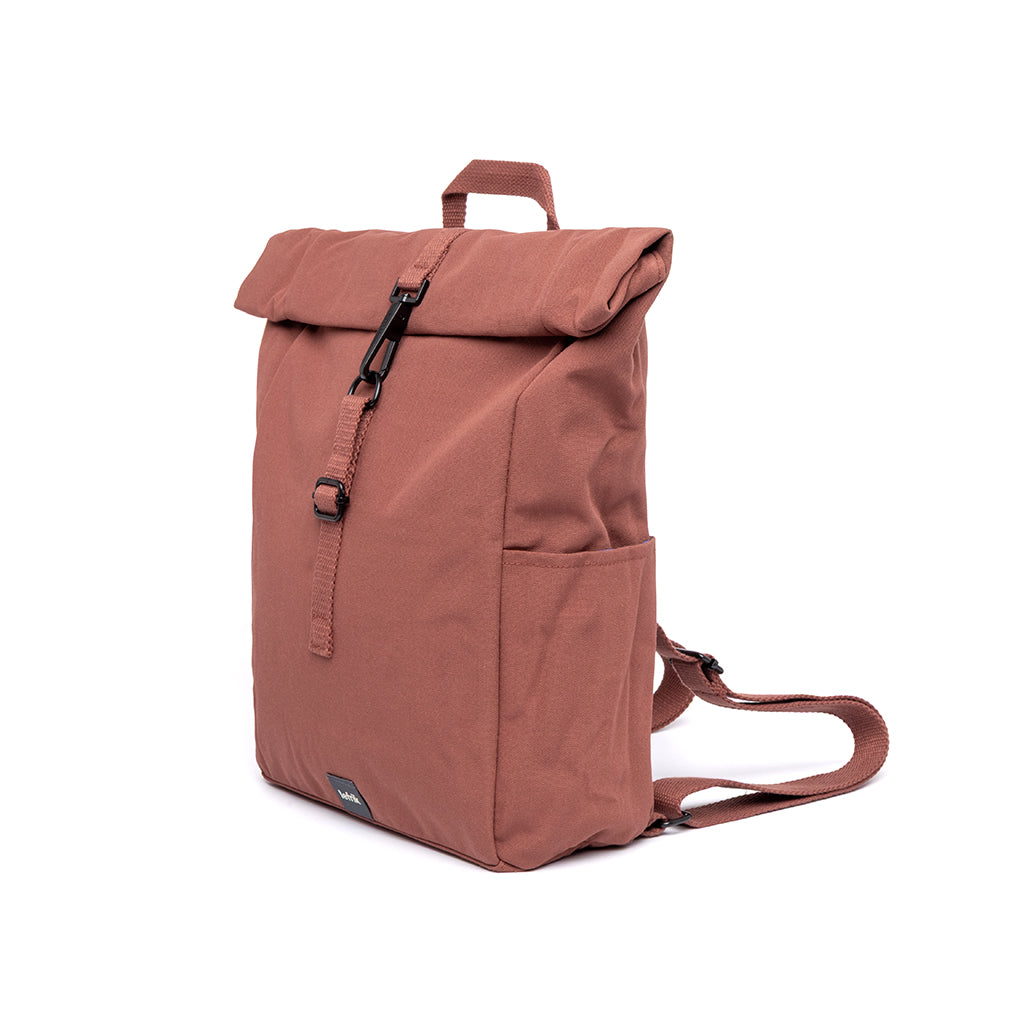 Roter Rucksack Roll Mini Arles aus recycelten PET-Plastikflaschen von Lefrik