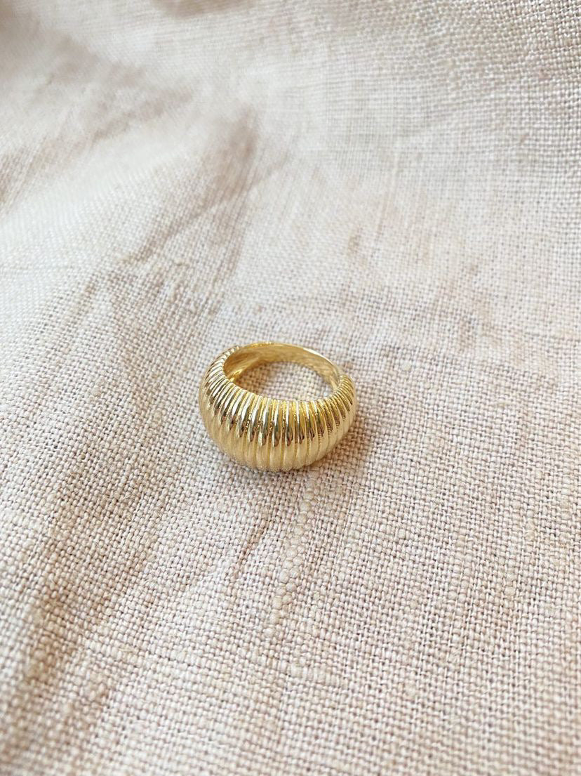 Dome ring SAVOY