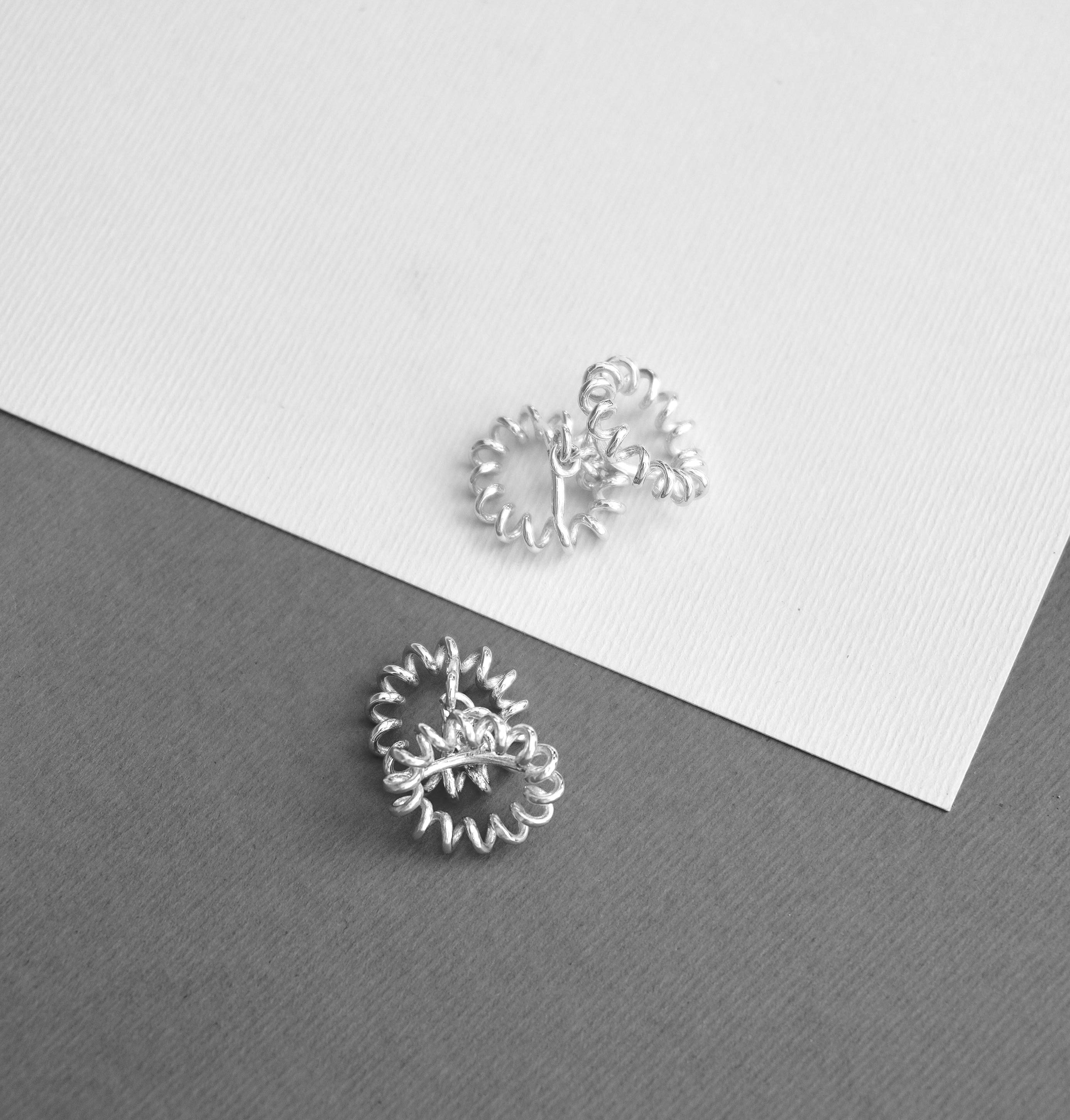 SPIRA Molla Silver Manschettenknöpfe von V Design Lab