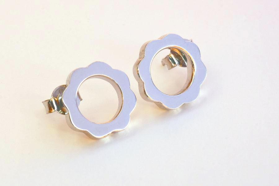 Boucles d'oreilles clous FLOWER POWER