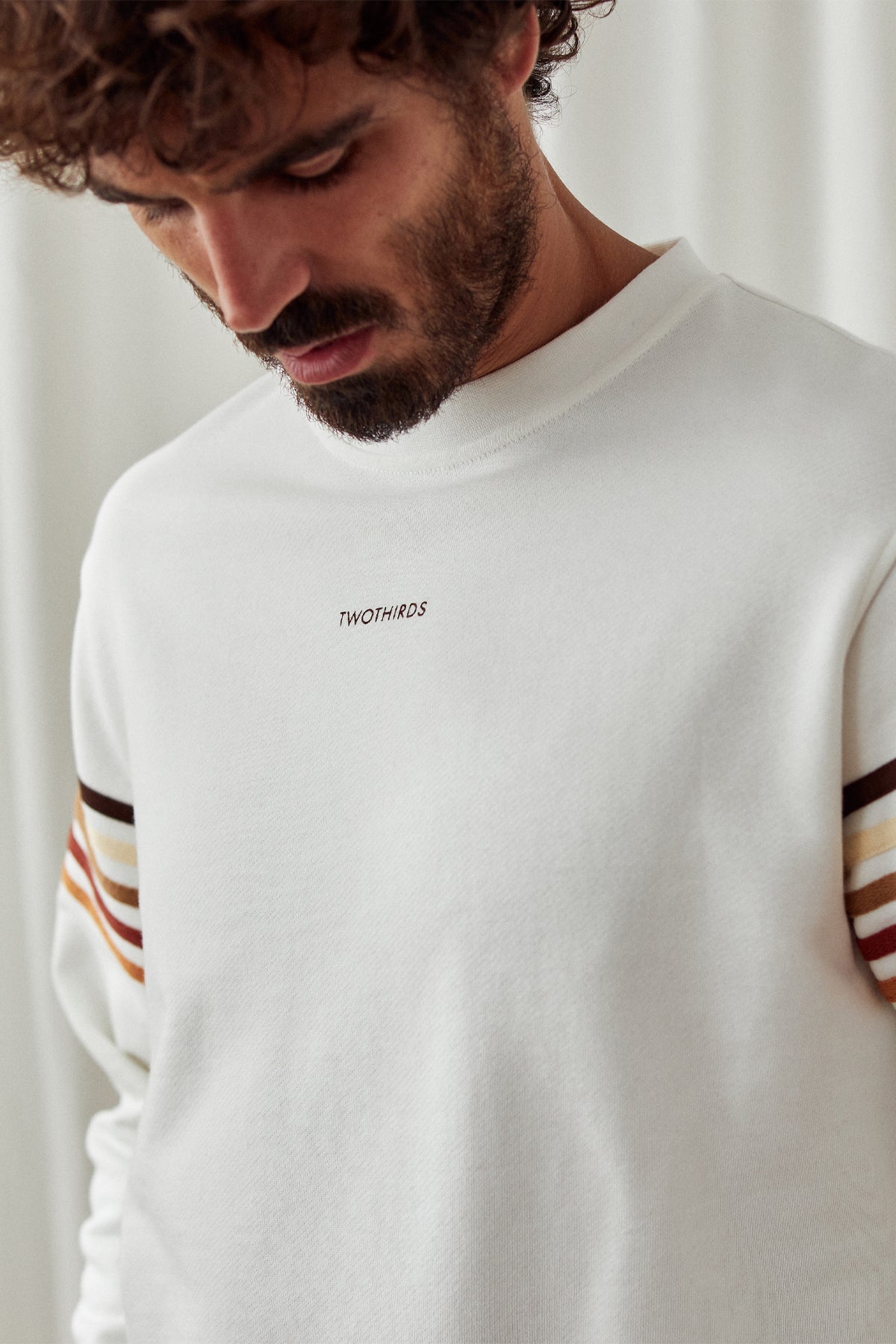 Pull PARSEVAL blanc en coton biologique de TWOTHIRDS