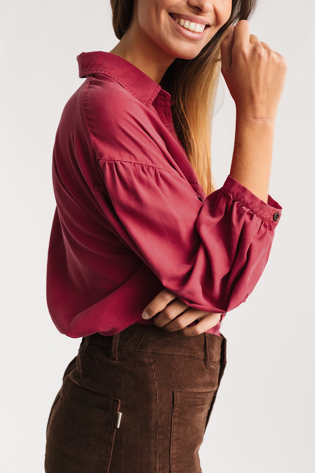 Bluse Hamushin in washed fuchsia aus Tencel™ von TWOTHIRDS