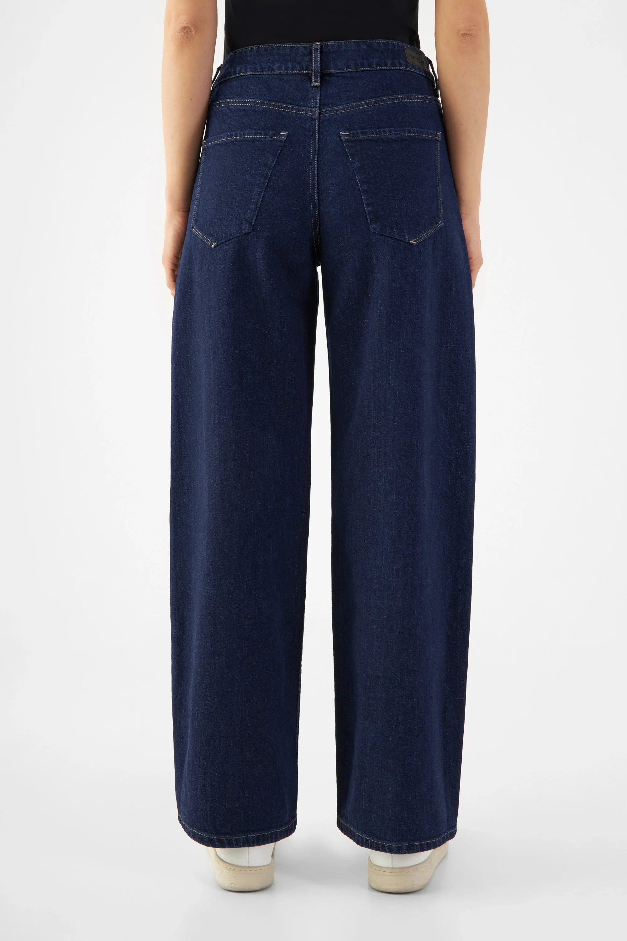 Dunkelblaue Jeans ASH Barrel Leg Classic aus Bio-Baumwolle von Dawn Denim