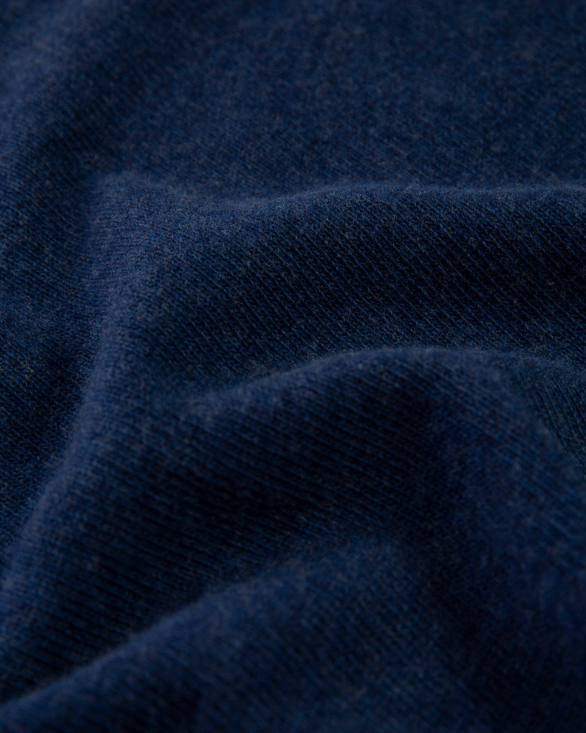 Blauer Sweater Classic aus Bio-Wolle von Matona
