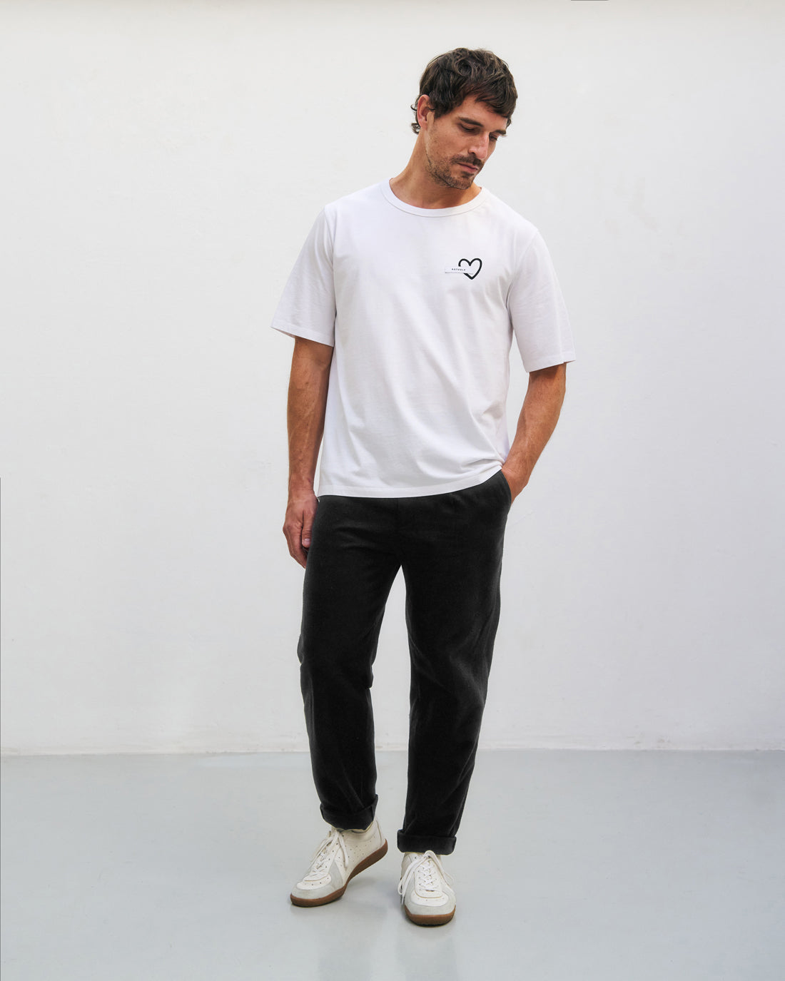 Weisses T-Shirt Affection aus 100% Bio-Baumwolle von Rotholz