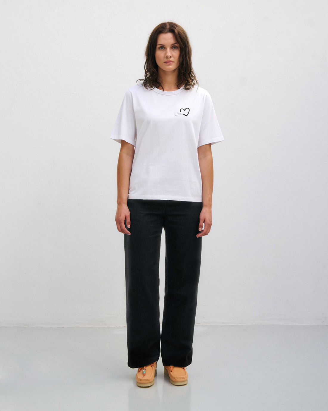 Weisses T-Shirt Affection aus 100% Bio-Baumwolle von Rotholz
