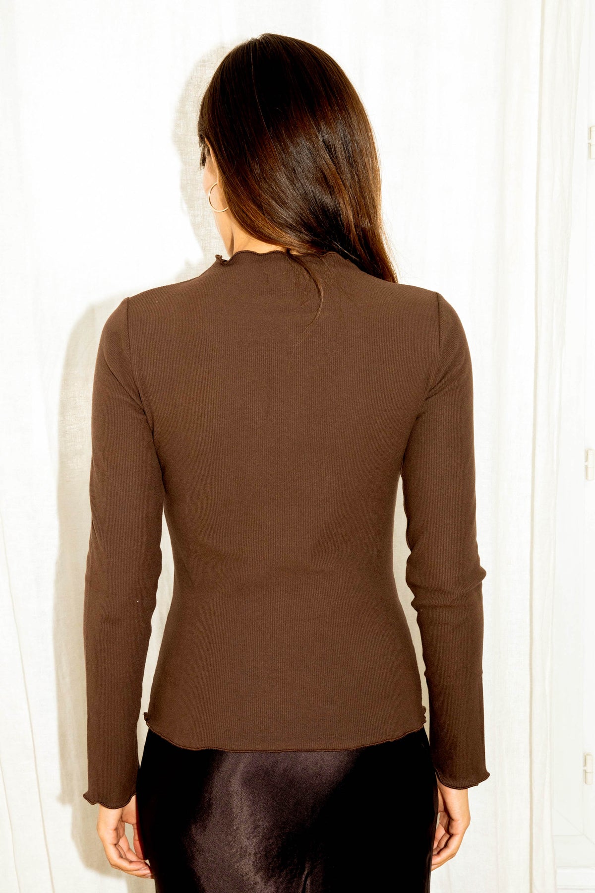 Braunes Langarmshirt Mimosa aus Modal von Avani