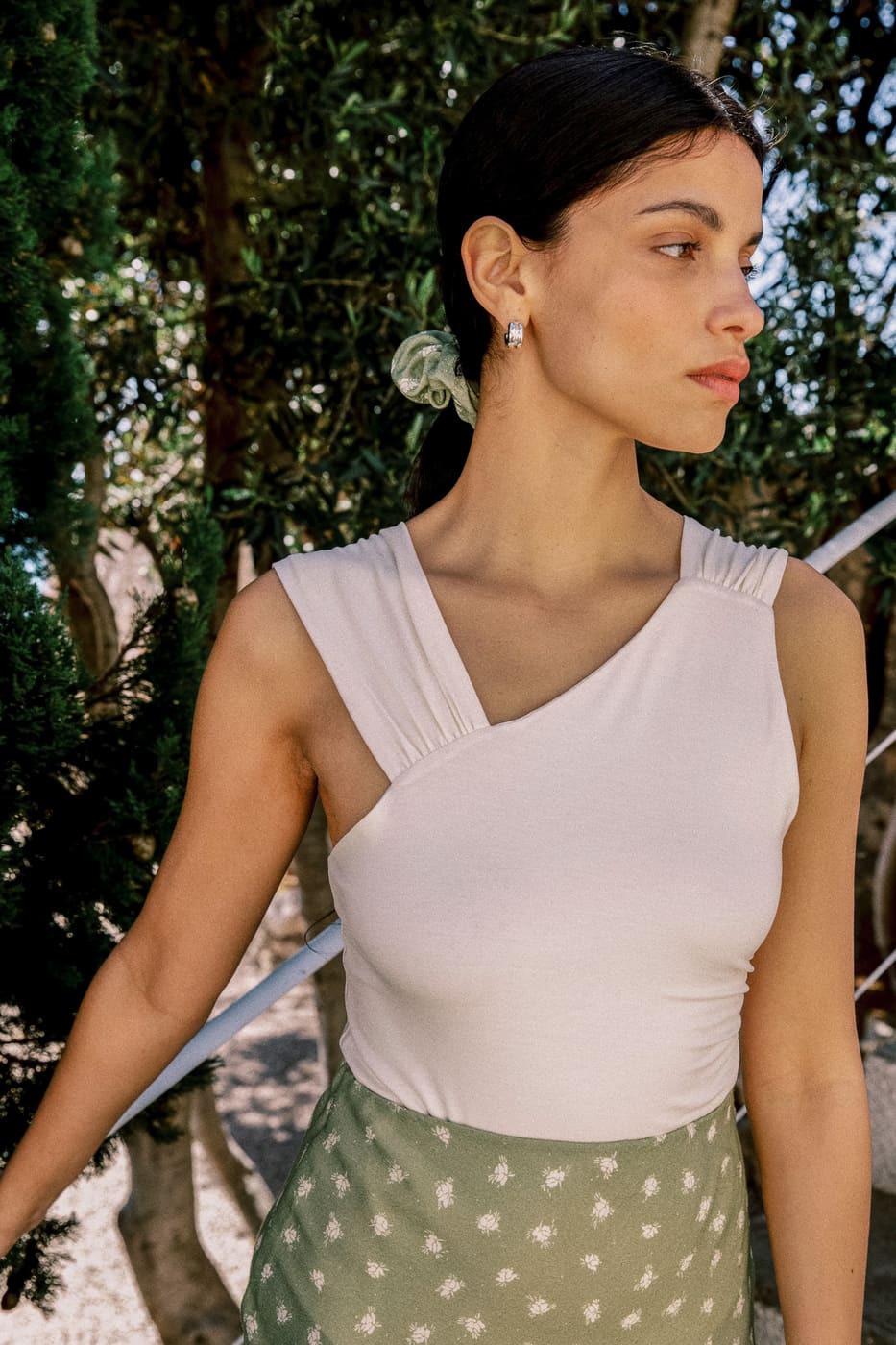 Weisser Body Nolana aus Tencel von Avani