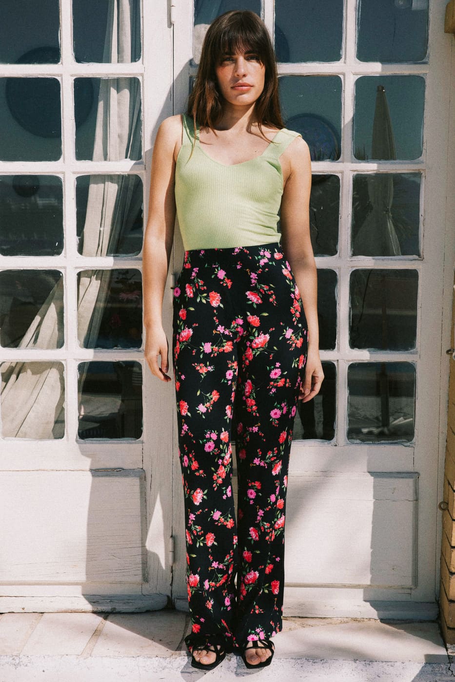 Schwarze Hose Tamier aus 100% Viskose von Avani