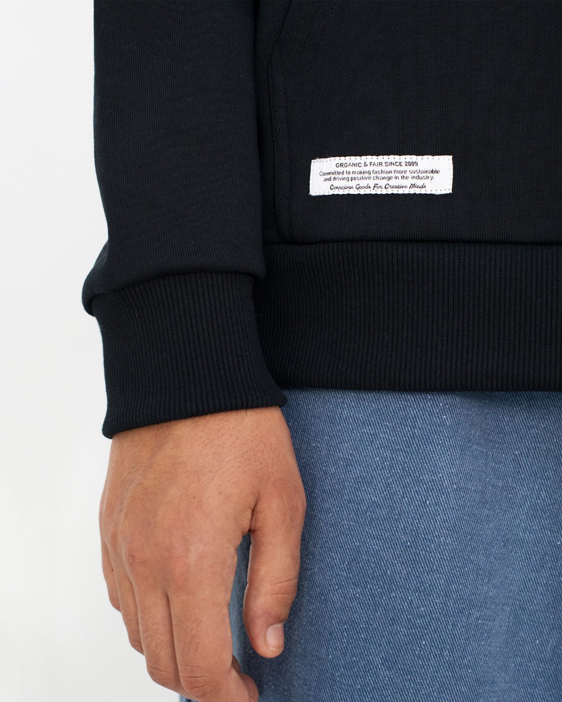 Black hoodie logo made from 100% organic cotton from Rotholz