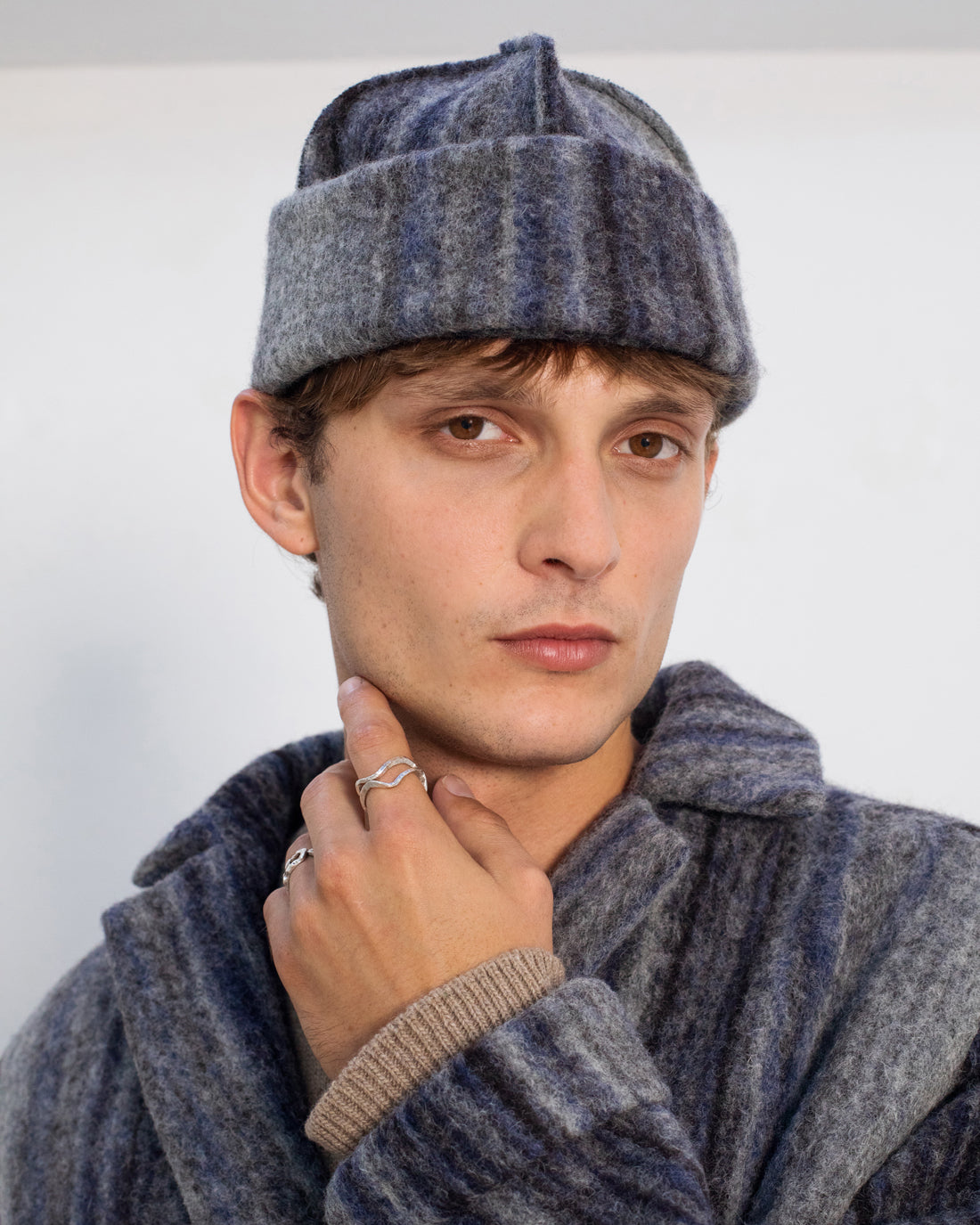 Grau Gestreifter Mantel aus Bio-Wolle von Rotholz