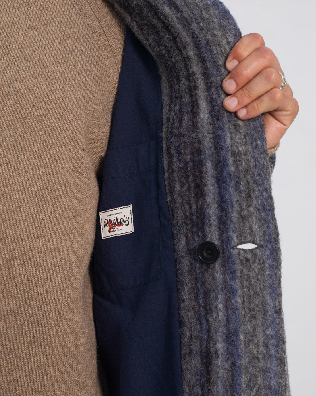 Grau Gestreifter Mantel aus Bio-Wolle von Rotholz