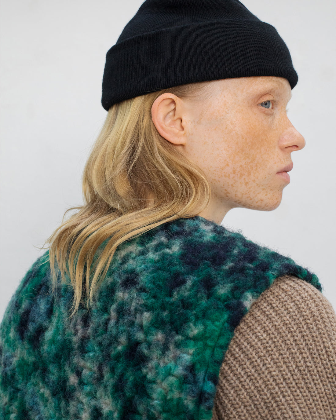 Patterned Sherpa Vest made of organic wool by Rotholz