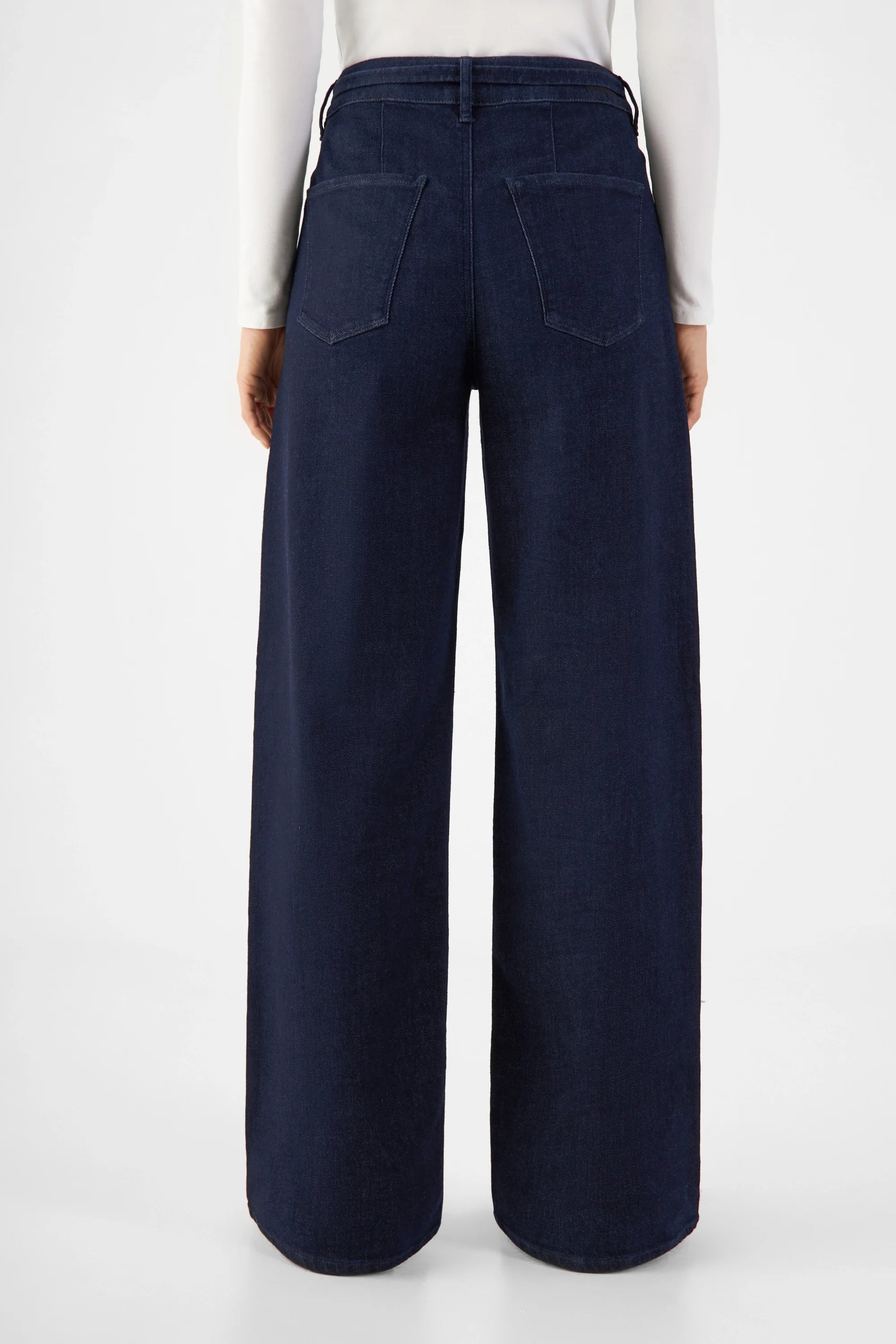 Schwarze weit geschnittene Jeans Blink Barrel aus Bio-Baumwolle von Dawn Denim