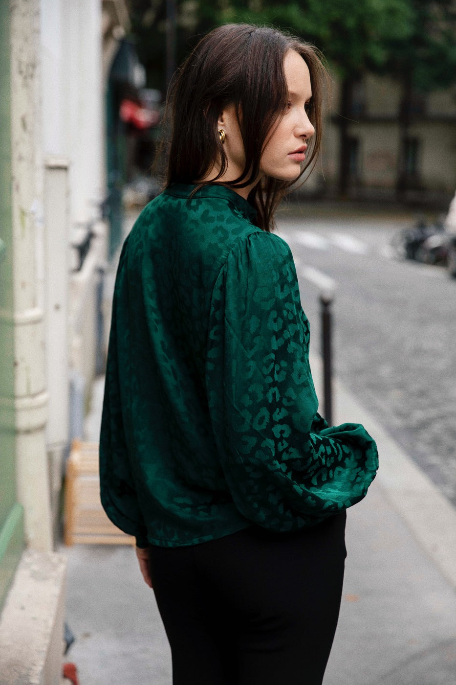 Green blouse Hortensia made of 100% viscose by Avani